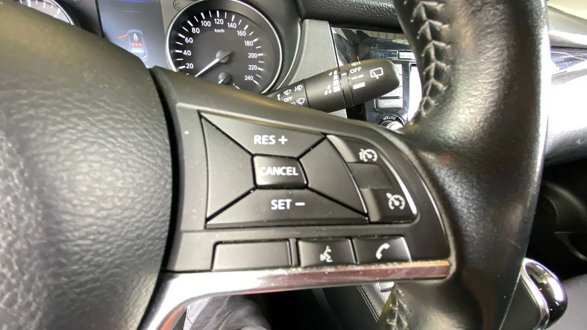 Nissan Qashqai DIG-T E6D DCT N-Motion - foto 12