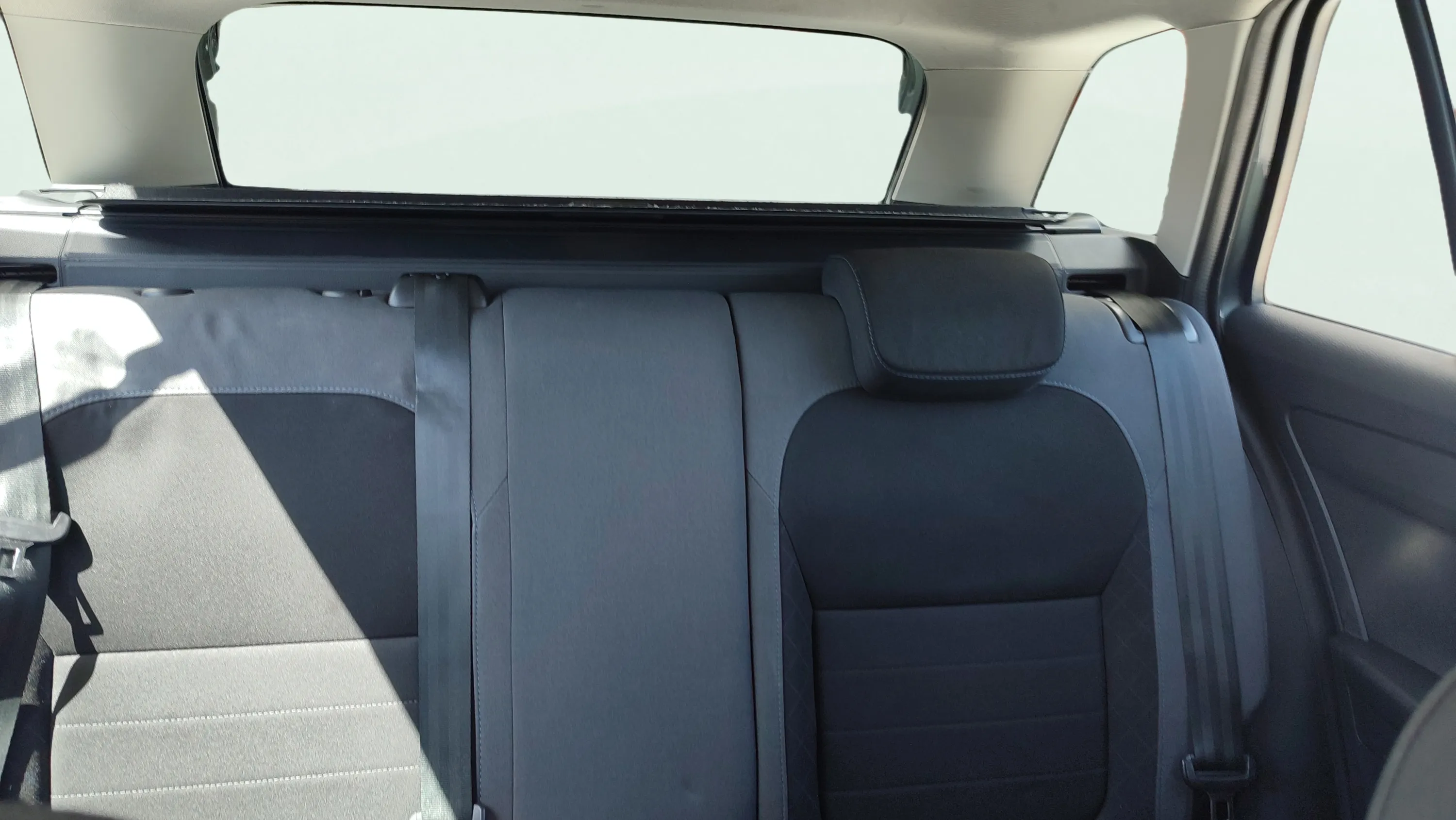 Škoda Fabia 1.0 TSI Active - foto 12