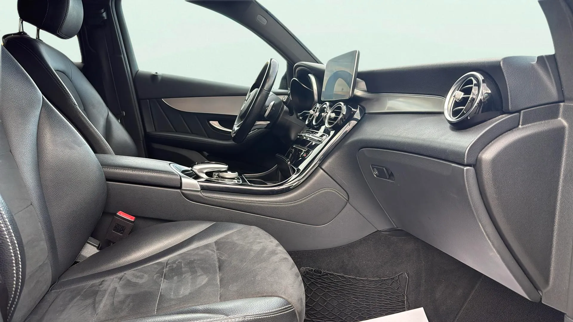 Mercedes-Benz GLC 220 d 4MATIC - foto 13
