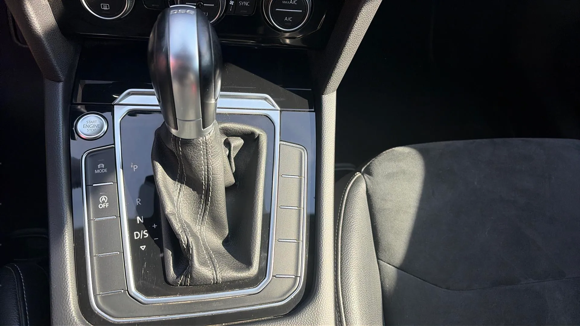 Volkswagen Arteon R-Line 2.0 TDI DSG - foto 20