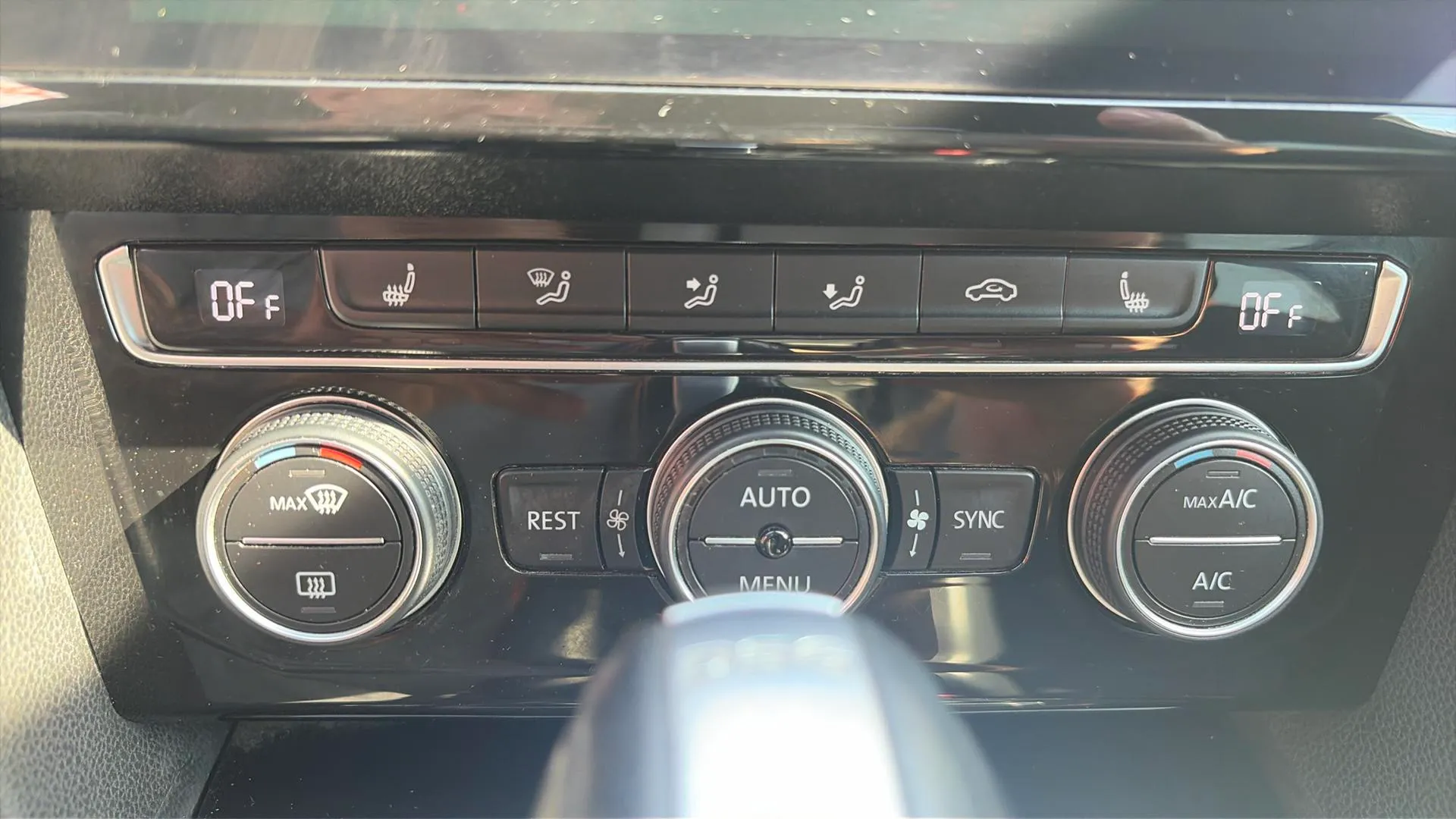 Volkswagen Arteon R-Line 2.0 TDI DSG - foto 19