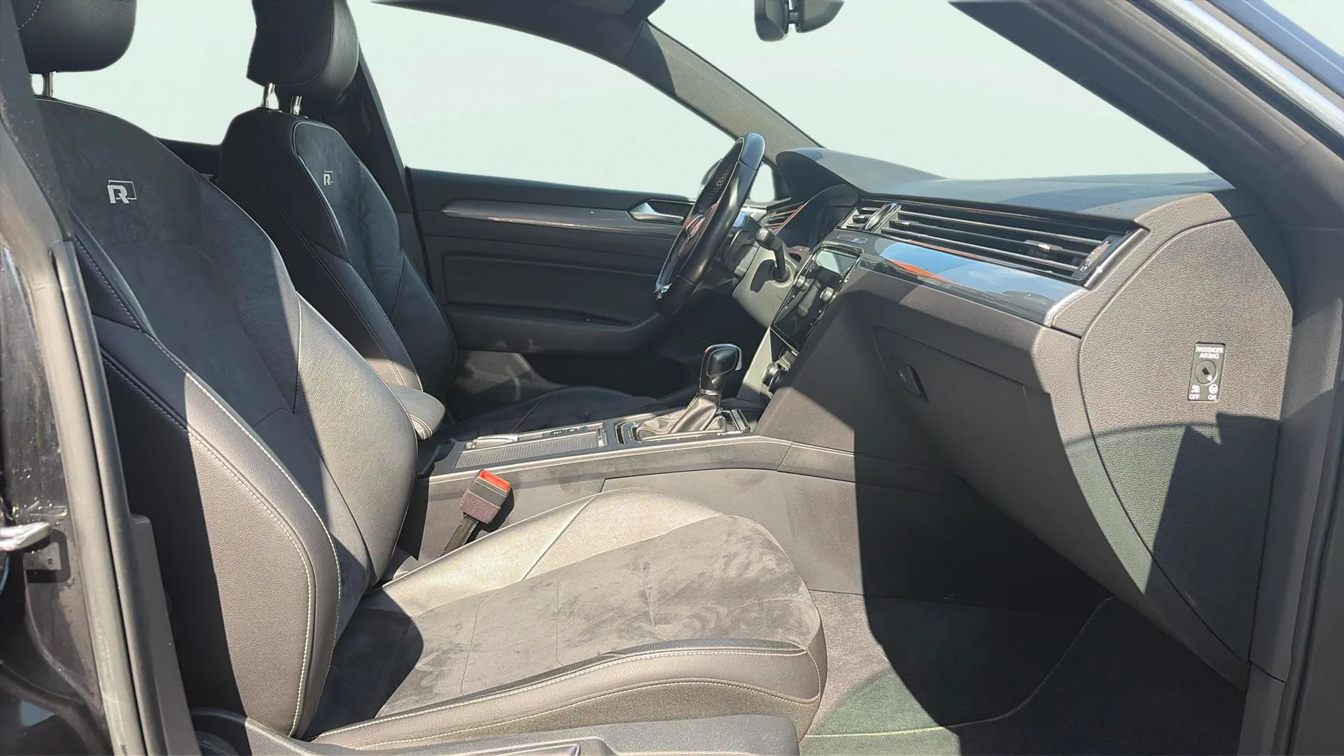 Volkswagen Arteon R-Line 2.0 TDI DSG - foto 12