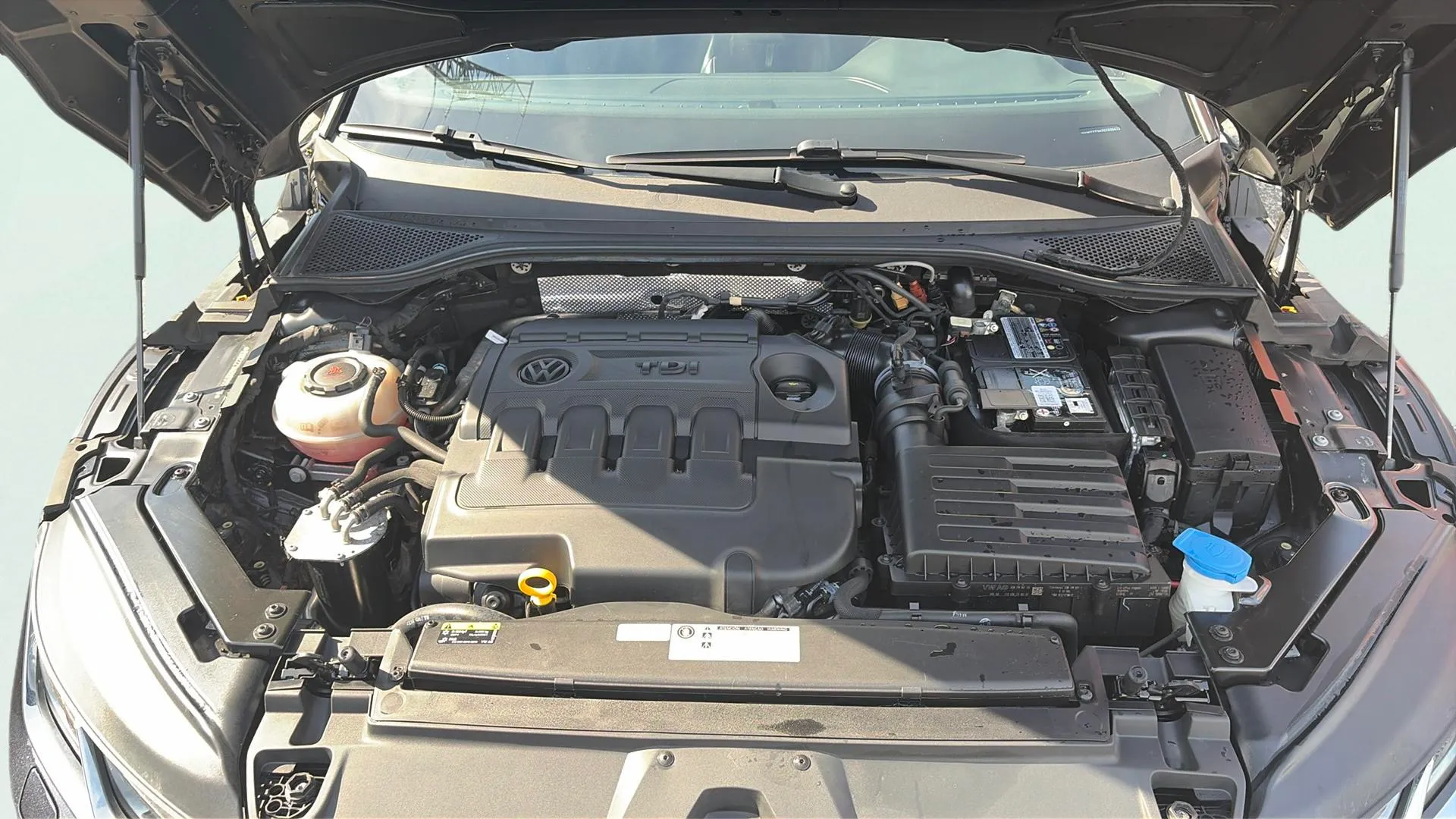 Volkswagen Arteon R-Line 2.0 TDI DSG - foto 26