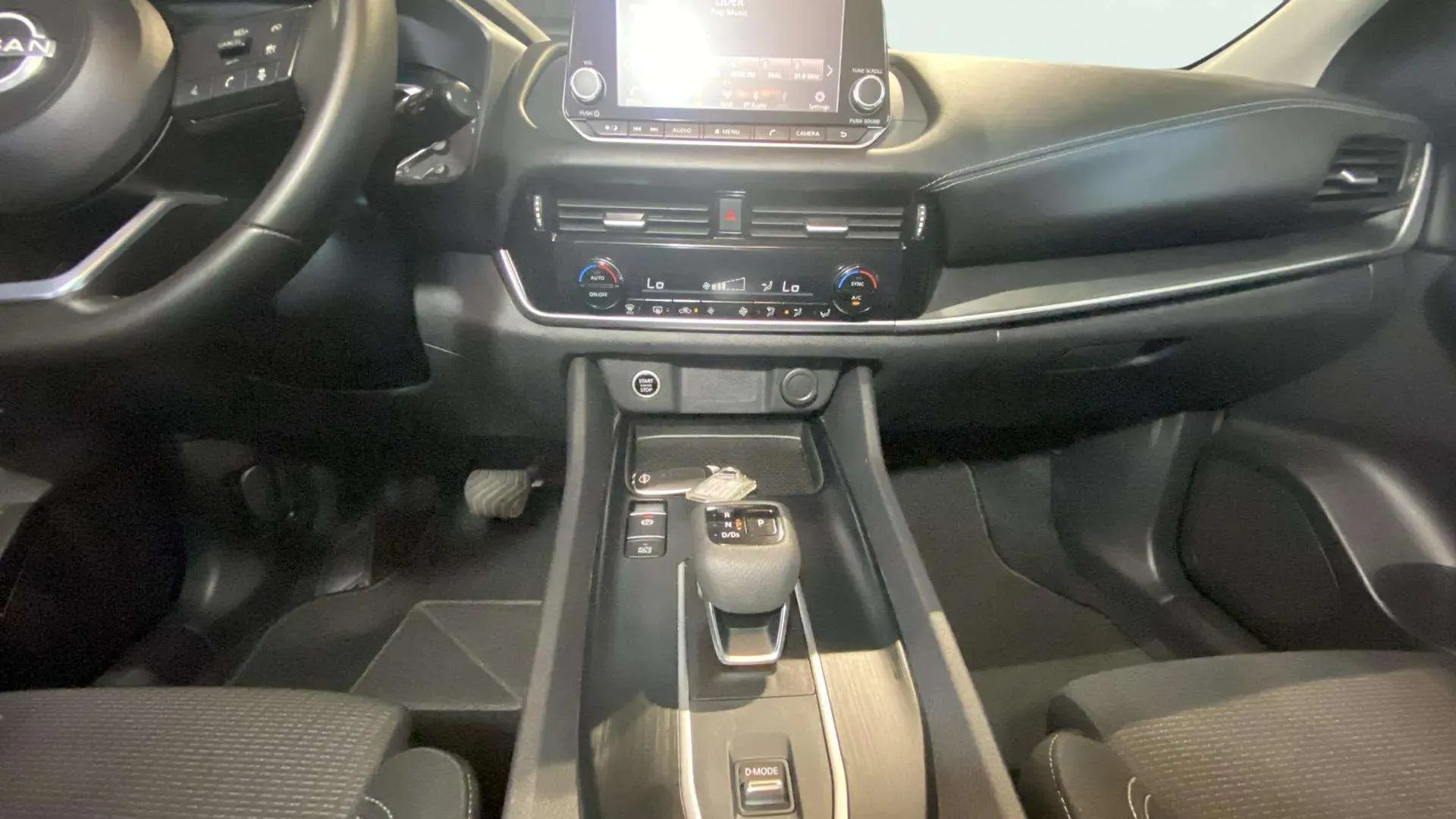 Nissan Qashqai DIG-T mHEV 4x2 Acenta - foto 13