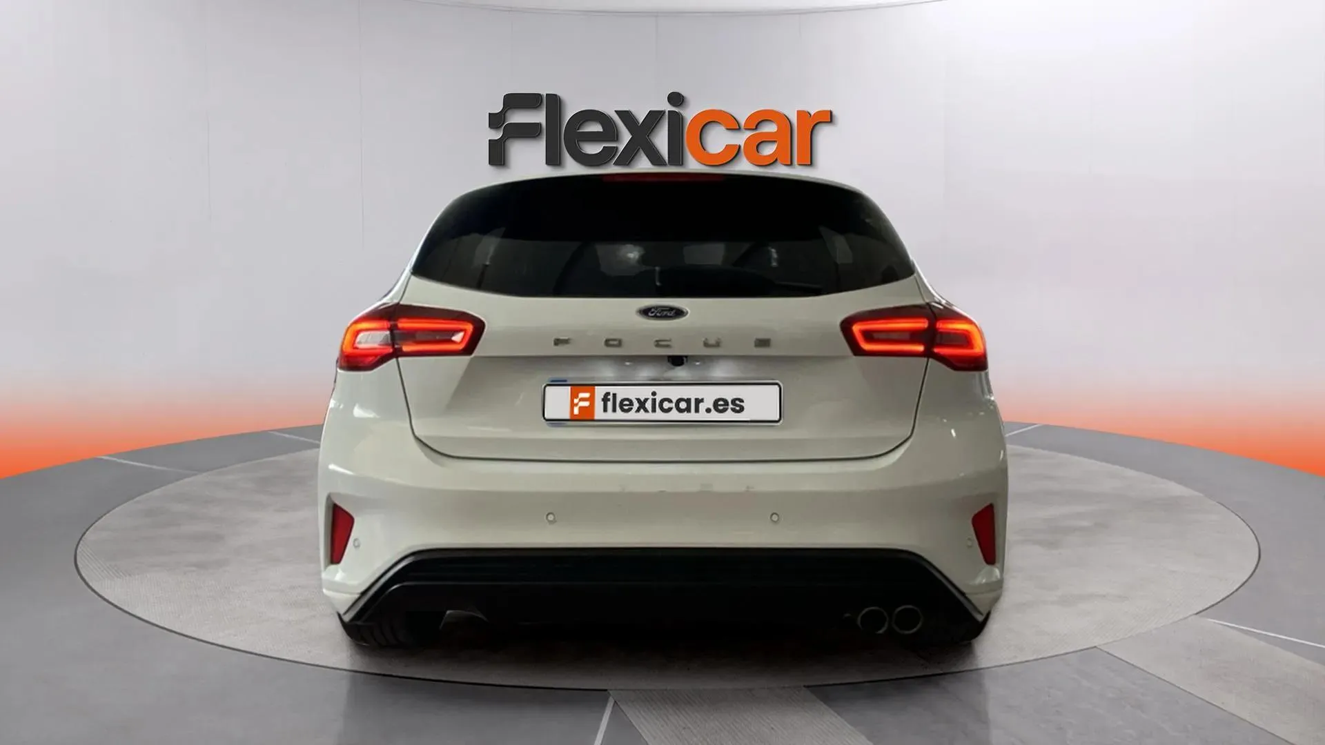 Ford Focus 1.0 EcoBoost MHEV ST-Line - foto 6