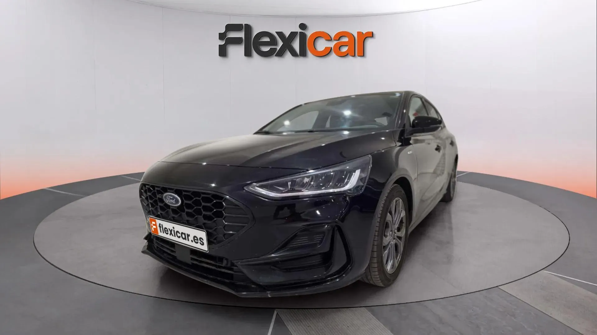 Ford Focus 1.0 EcoBoost MHEV ST-Line - foto 4