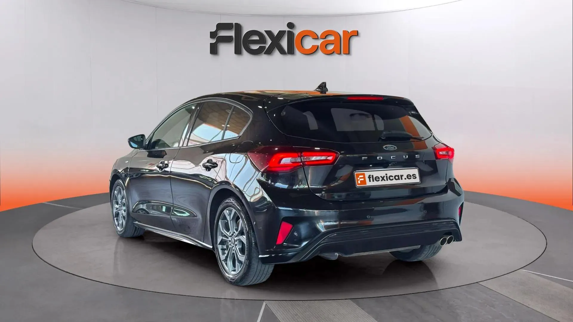 Ford Focus 1.0 EcoBoost MHEV ST-Line - foto 4