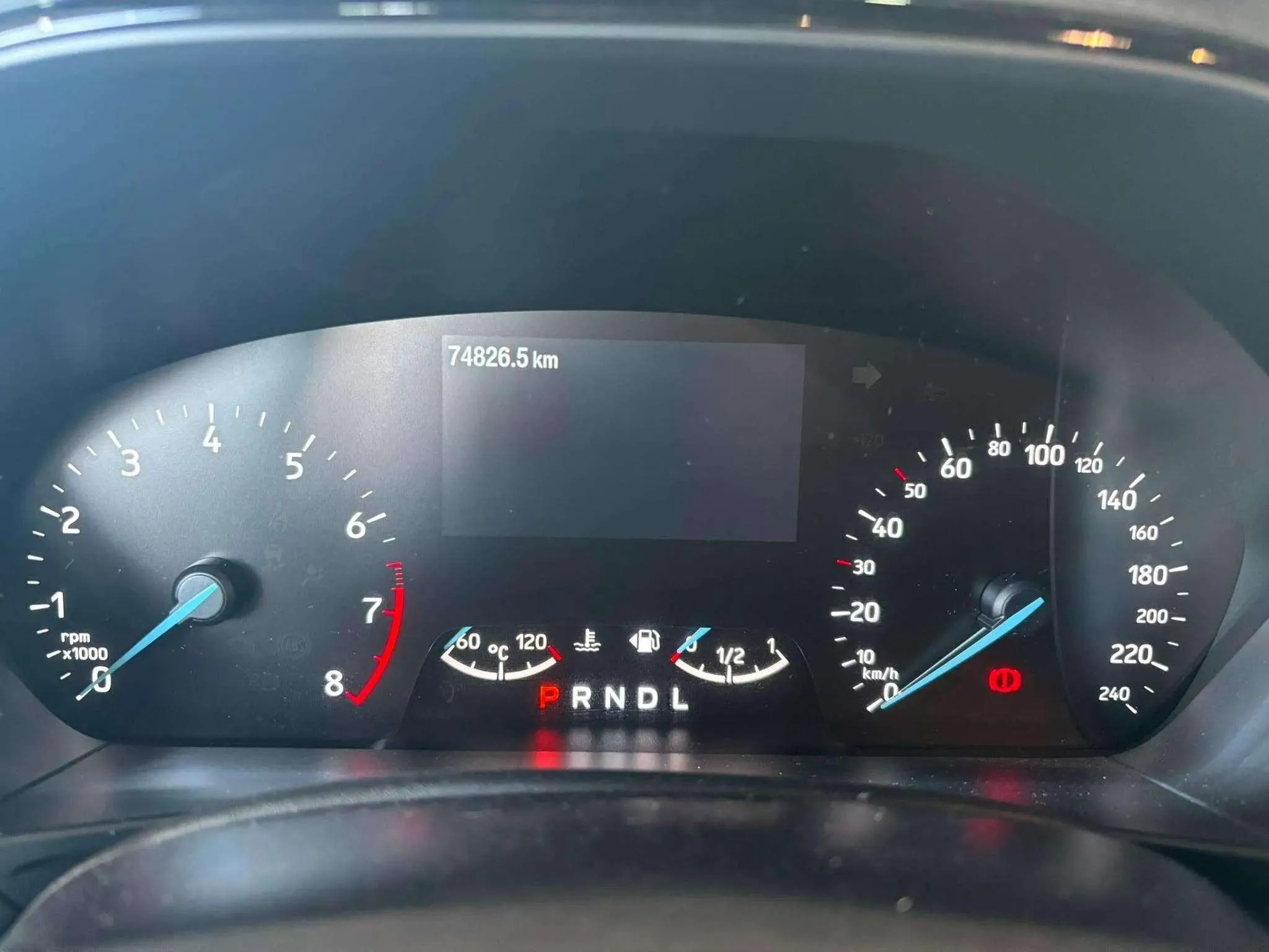 Ford Focus 1.0 EcoBoost MHEV ST-Line - foto 20