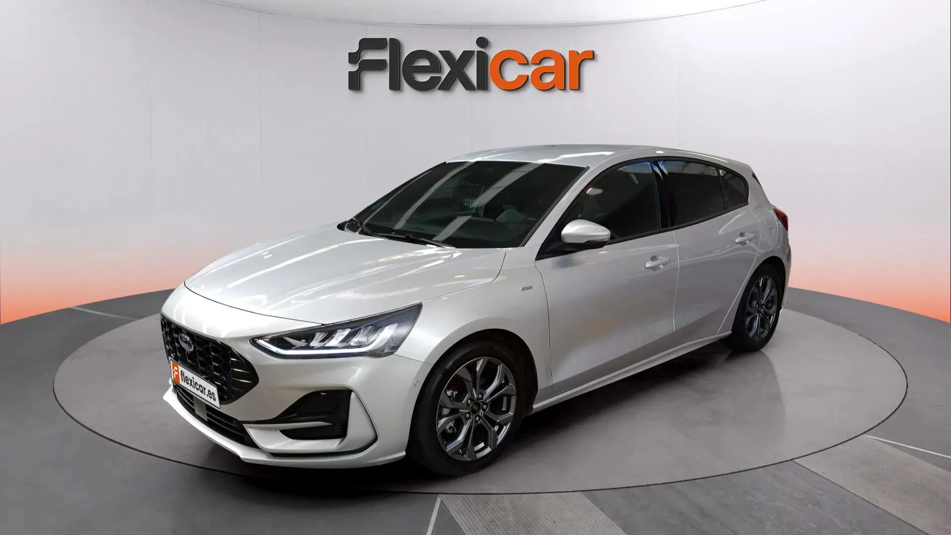 Ford Focus 1.0 EcoBoost MHEV ST-Line - foto 6