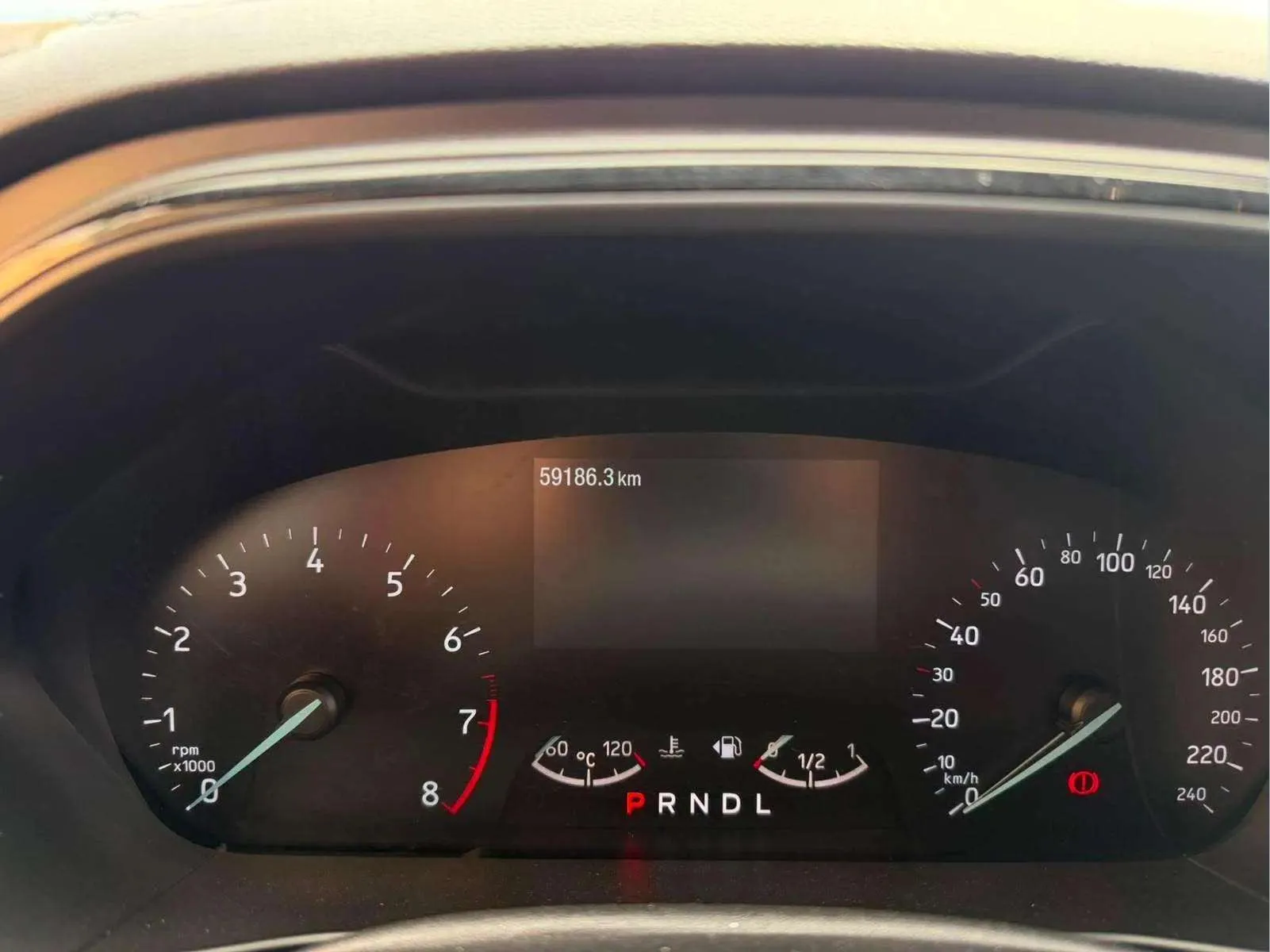 Ford Focus 1.0 EcoBoost MHEV ST-Line - foto 14