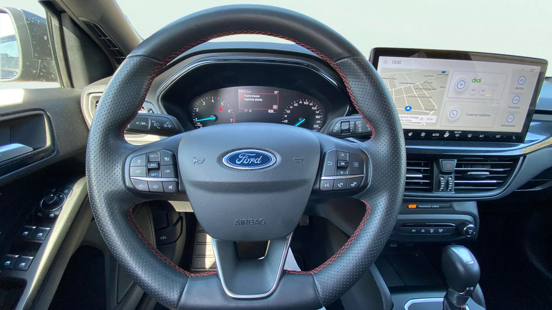 Ford Focus 1.0 EcoBoost MHEV ST-Line - foto 11