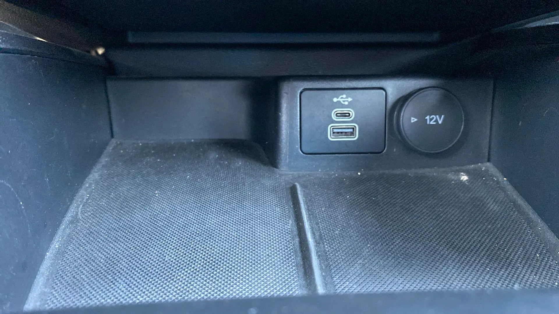 Ford Focus 1.0 EcoBoost MHEV ST-Line - foto 22