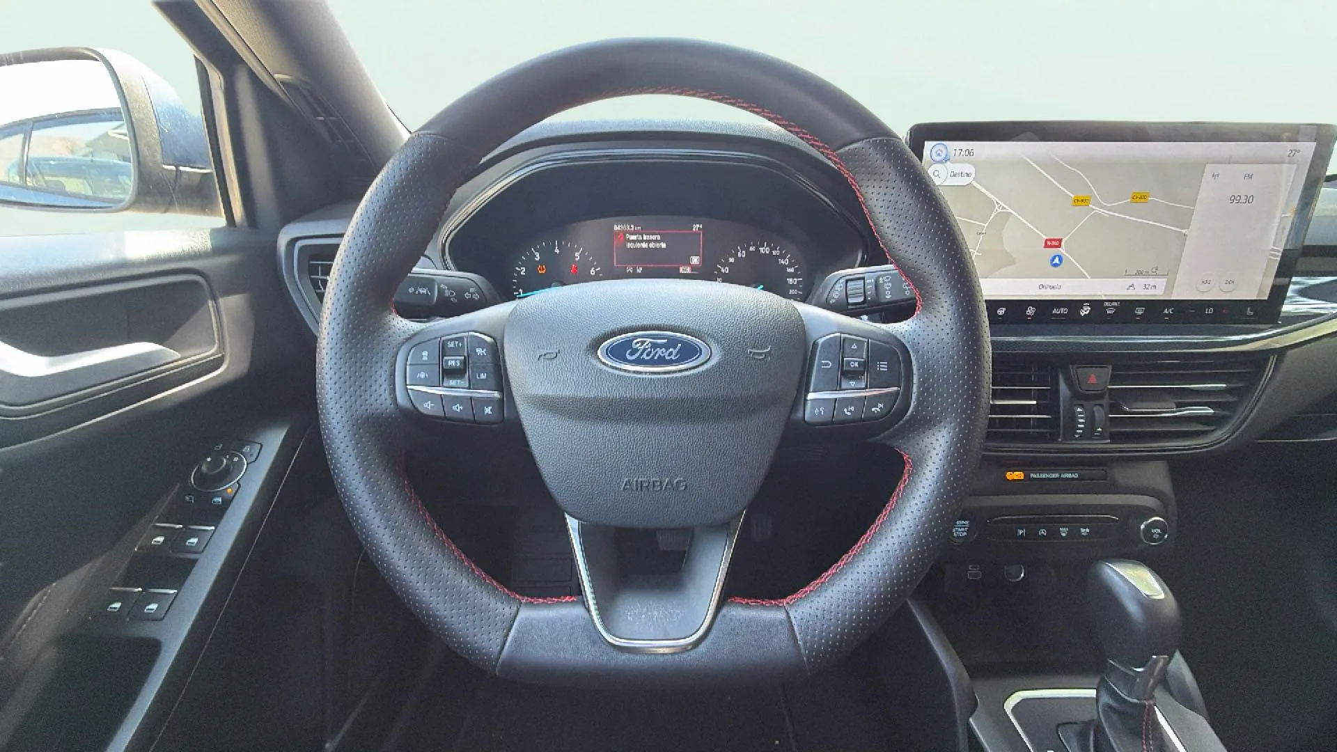 Ford Focus 1.0 EcoBoost MHEV ST-Line - foto 10