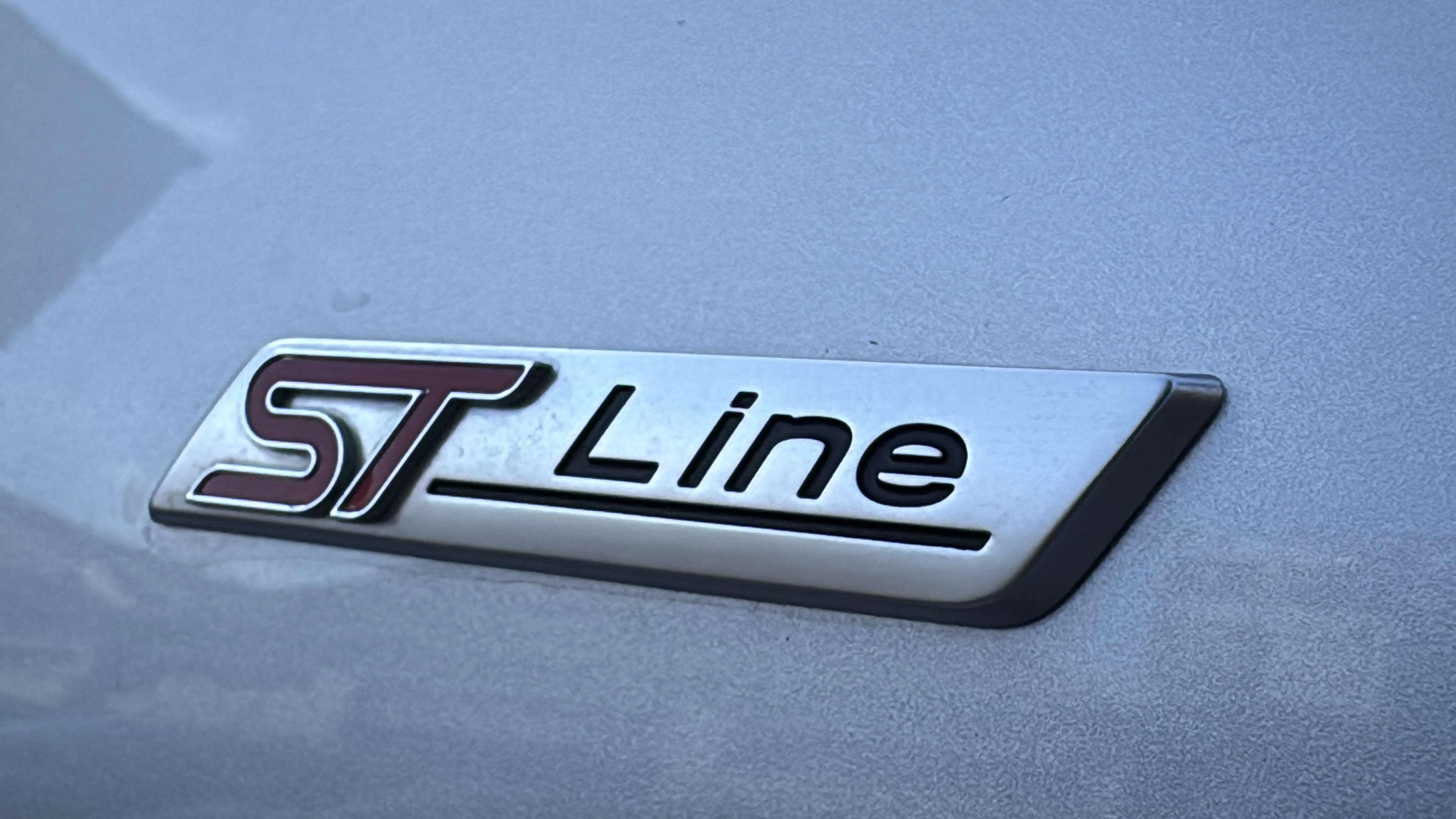 Ford Focus 1.0 EcoBoost MHEV ST-Line - foto 13