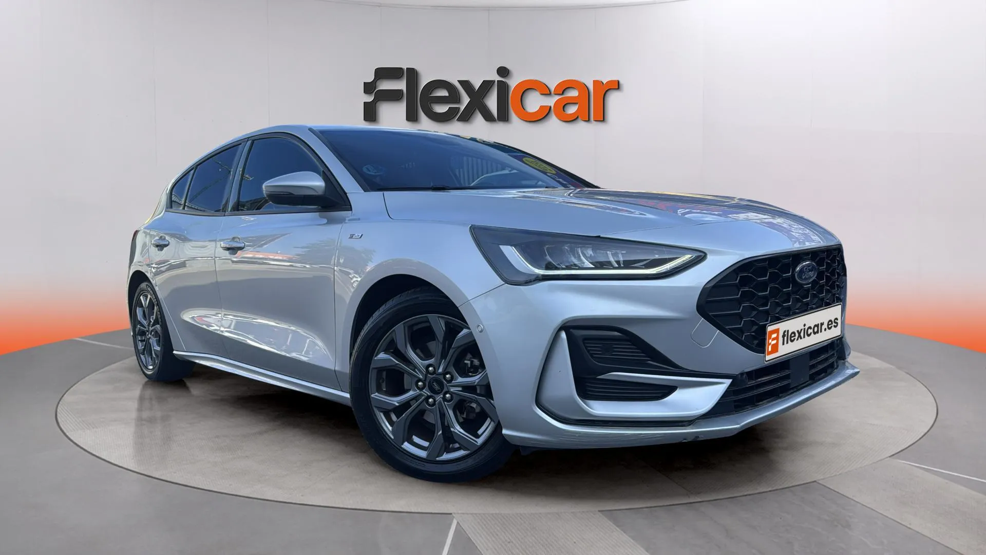Ford Focus 1.0 EcoBoost MHEV ST-Line - foto 1