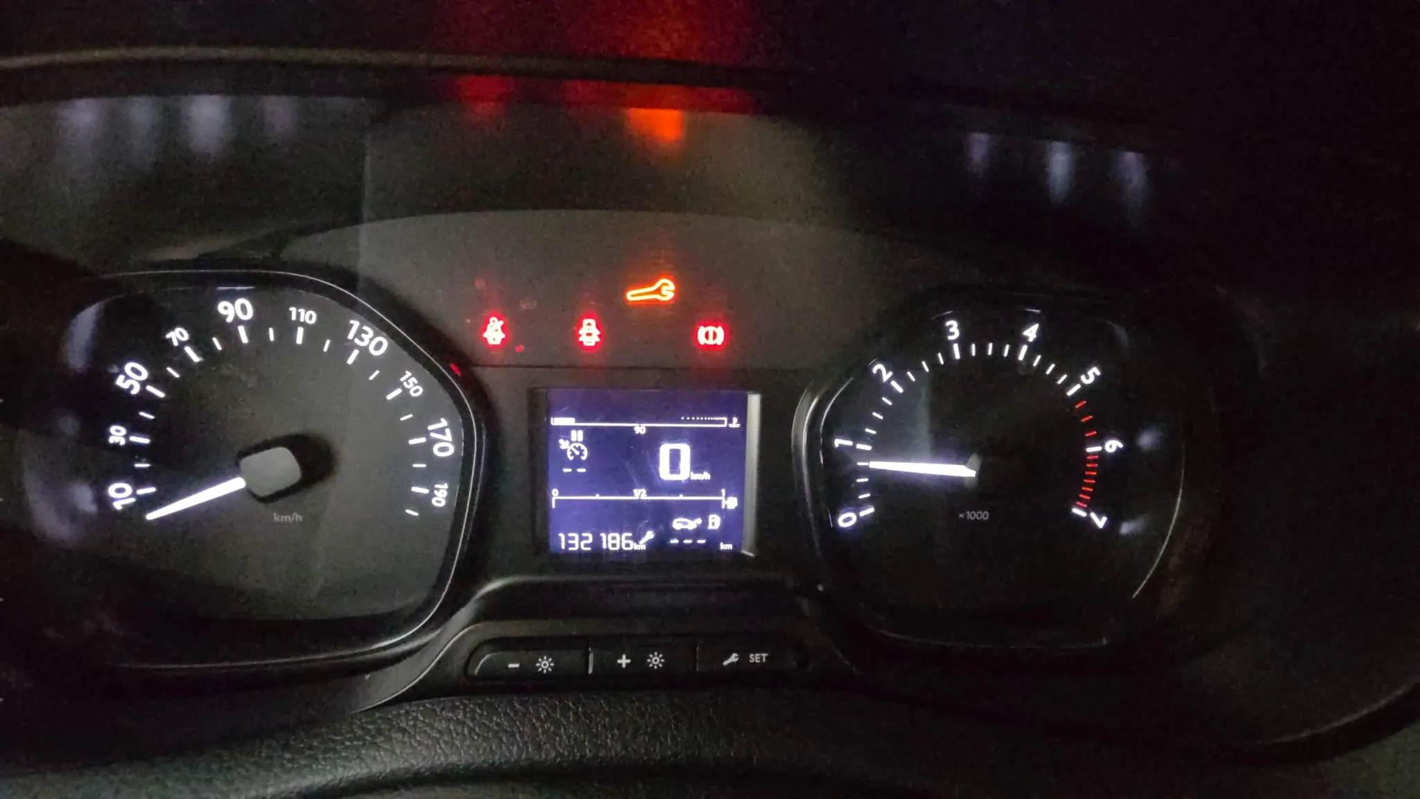 Citroën Jumpy Talla M BlueHDi Confort - foto 13