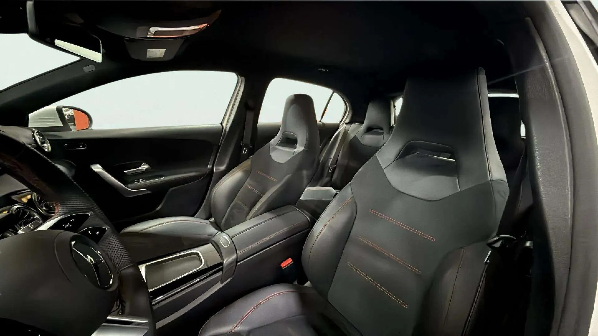 Mercedes-Benz Clase A A 200 d - foto 11