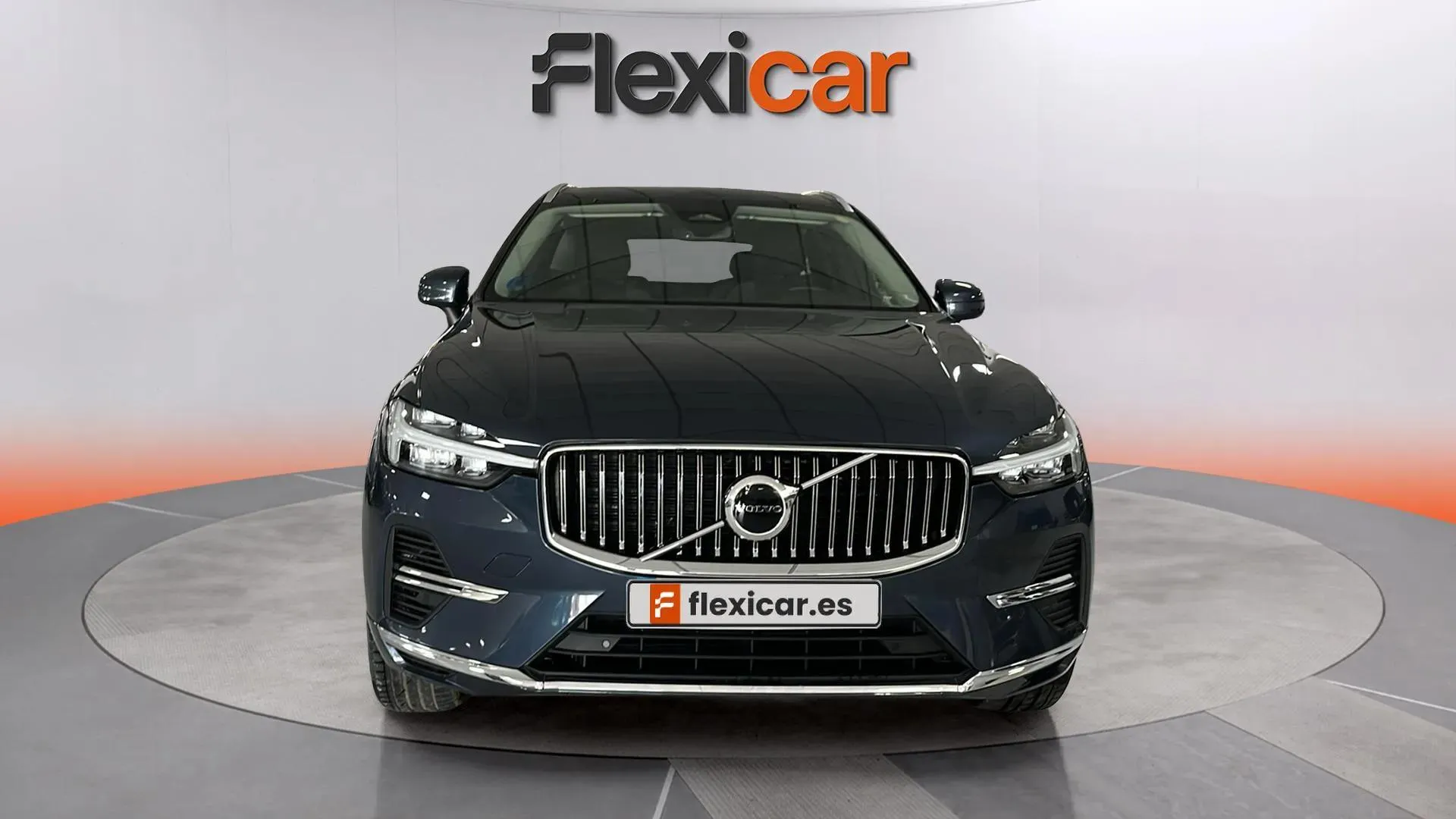 Volvo XC60 2.0 T6 AWD Recharge Core - foto 2