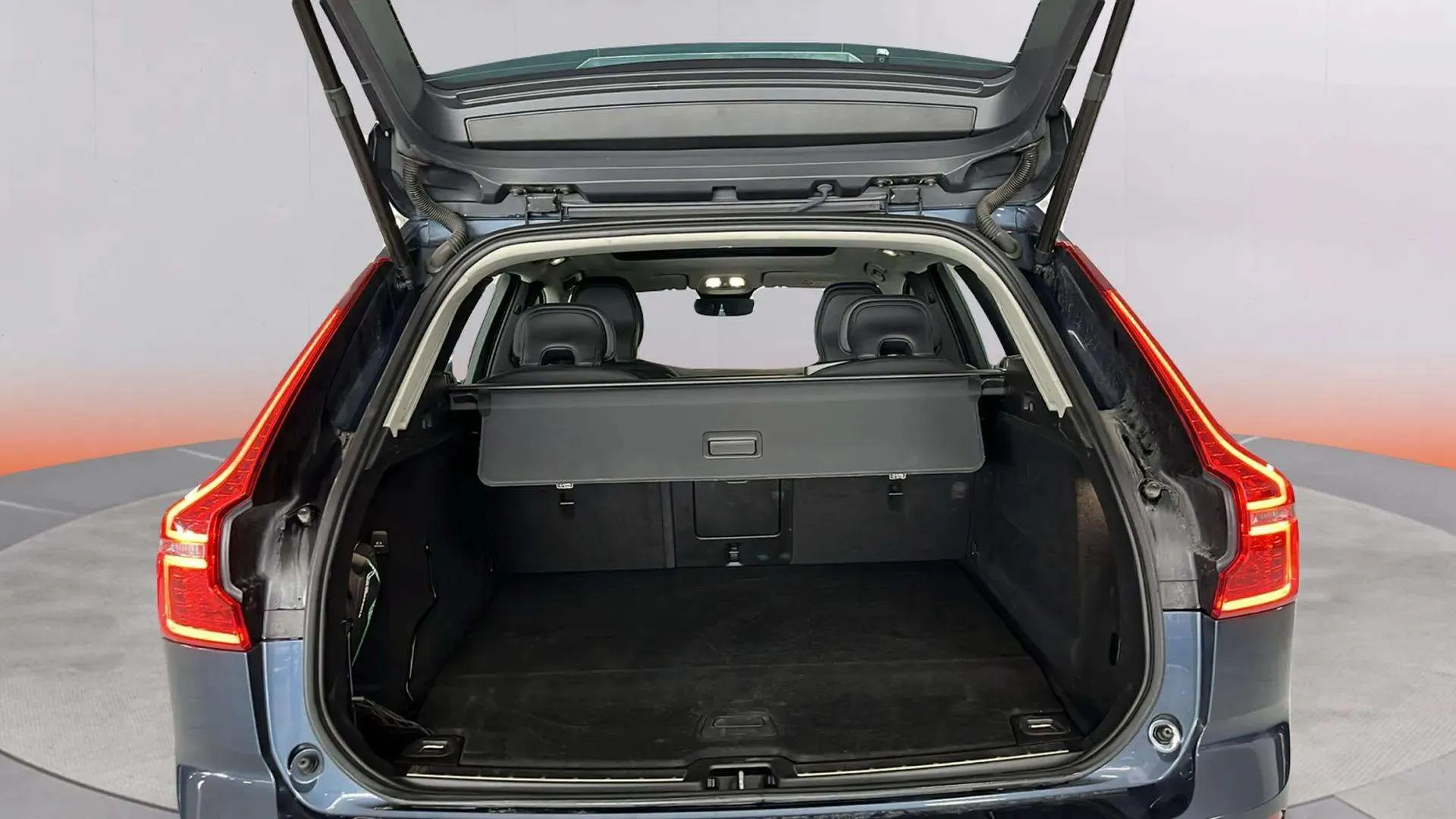 Volvo XC60 2.0 T6 AWD Recharge Core - foto 7