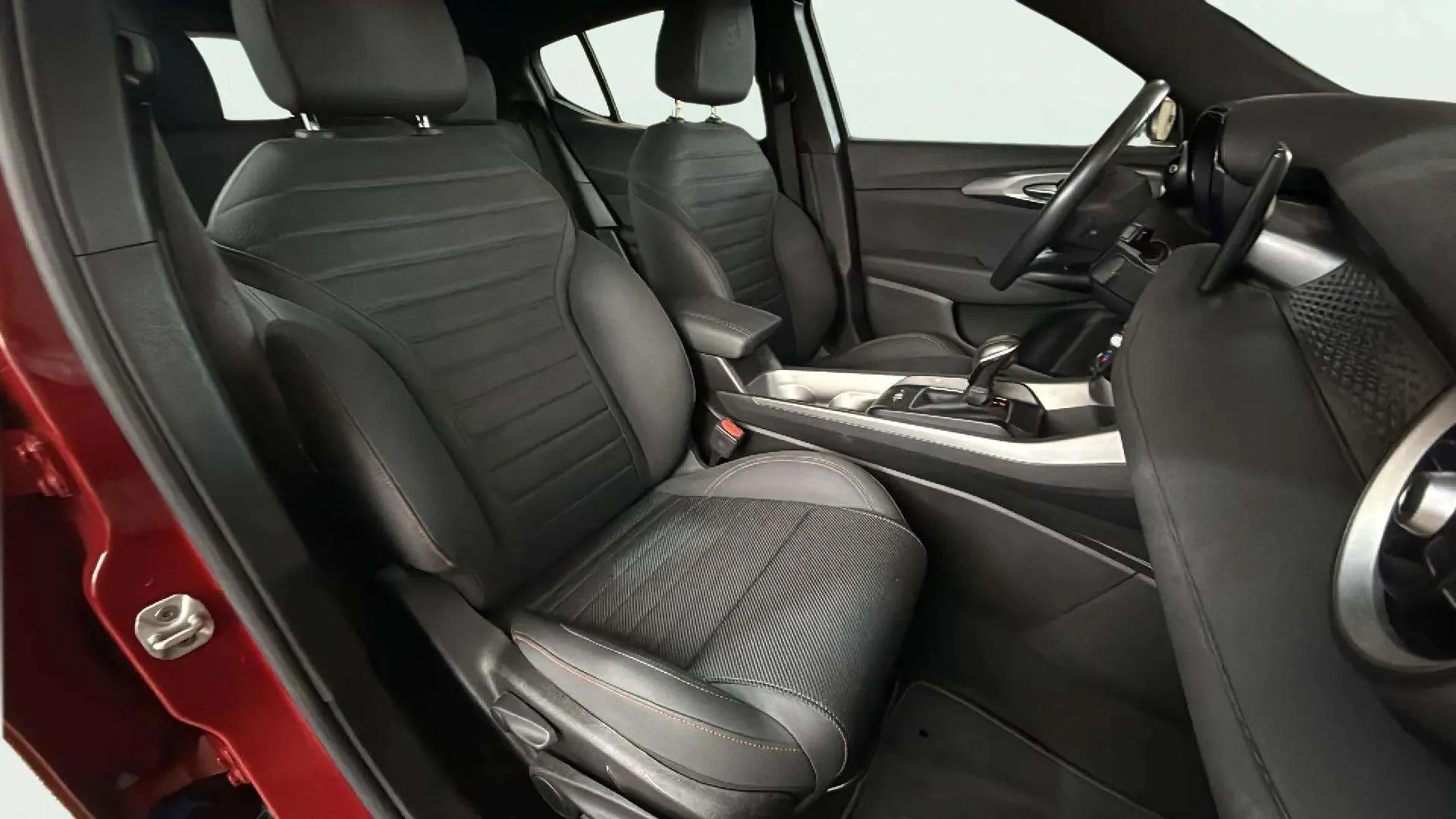 Alfa Romeo Tonale 1 - foto 17