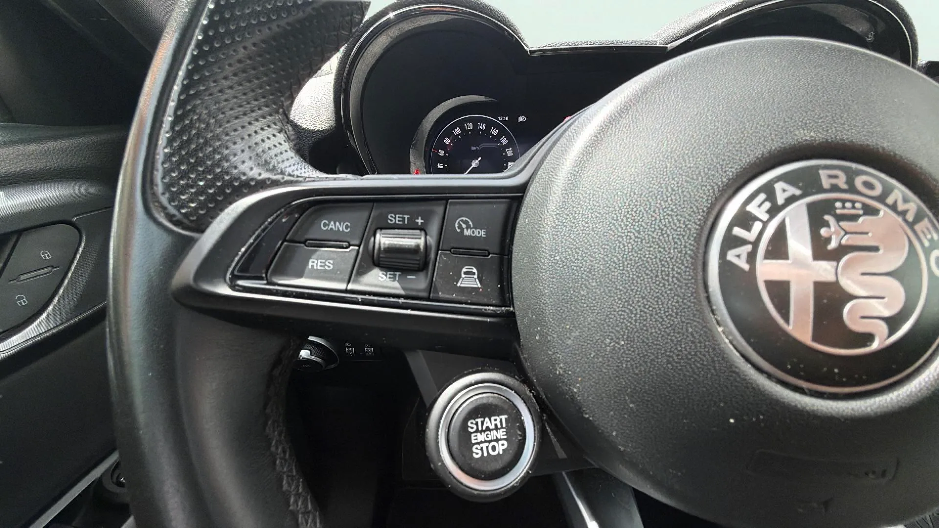 Alfa Romeo Tonale 1 - foto 14