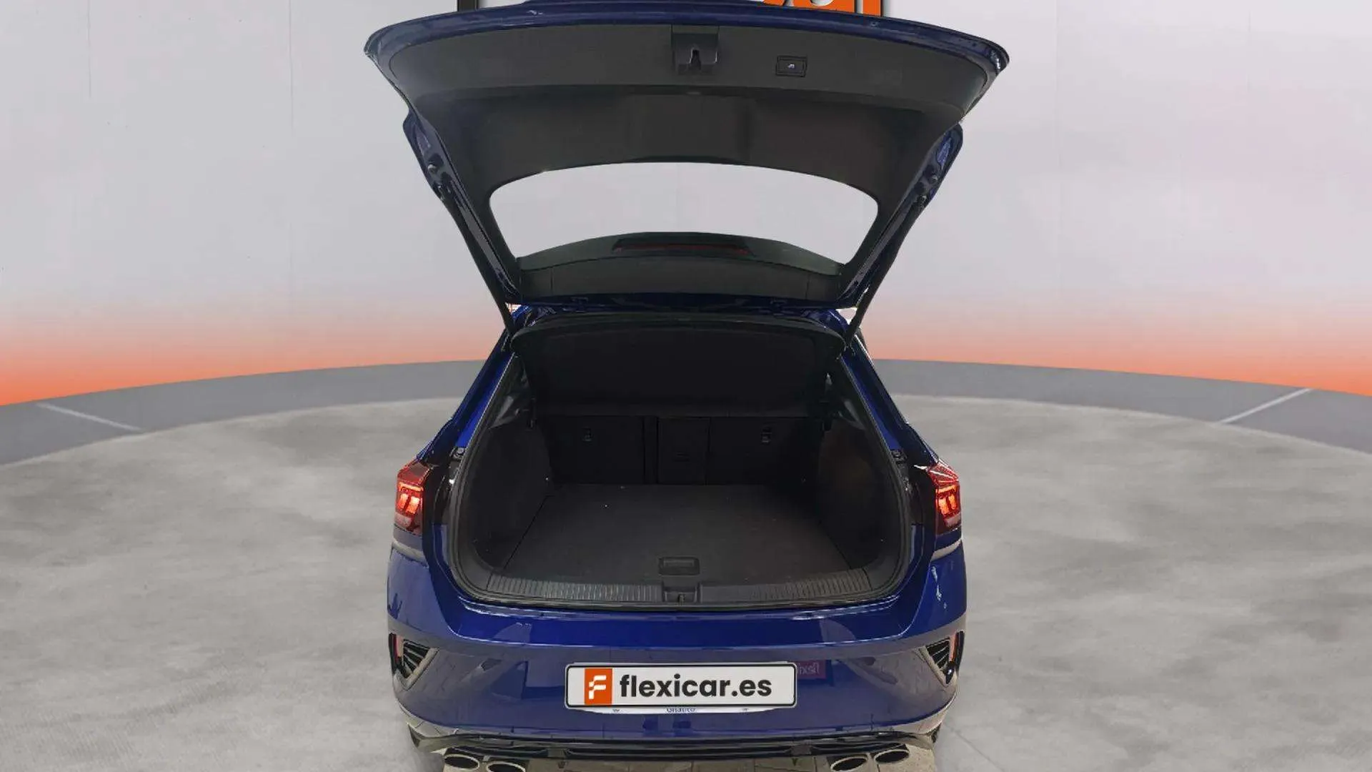 Volkswagen T-Roc R 2.0 TSI 4Motion DSG - foto 9