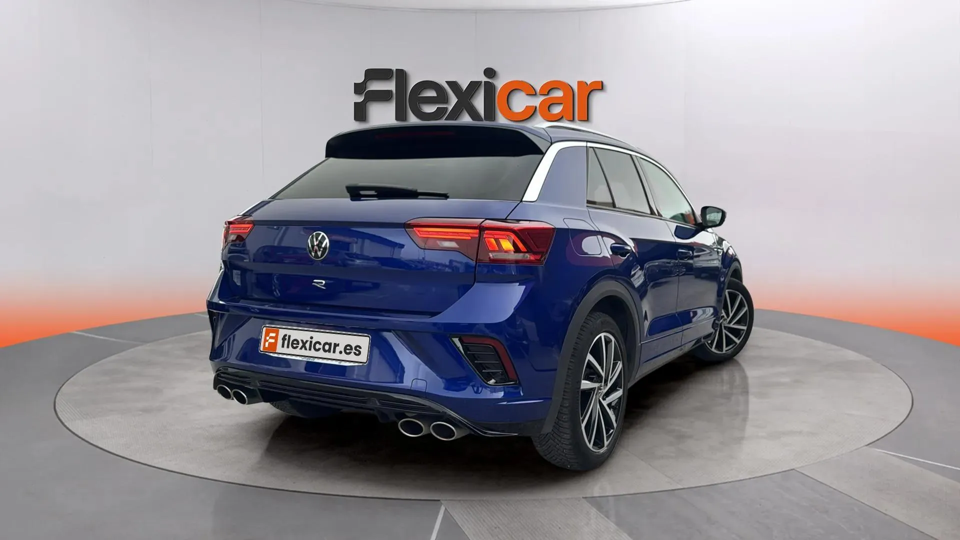 Volkswagen T-Roc R 2.0 TSI 4Motion DSG - foto 7
