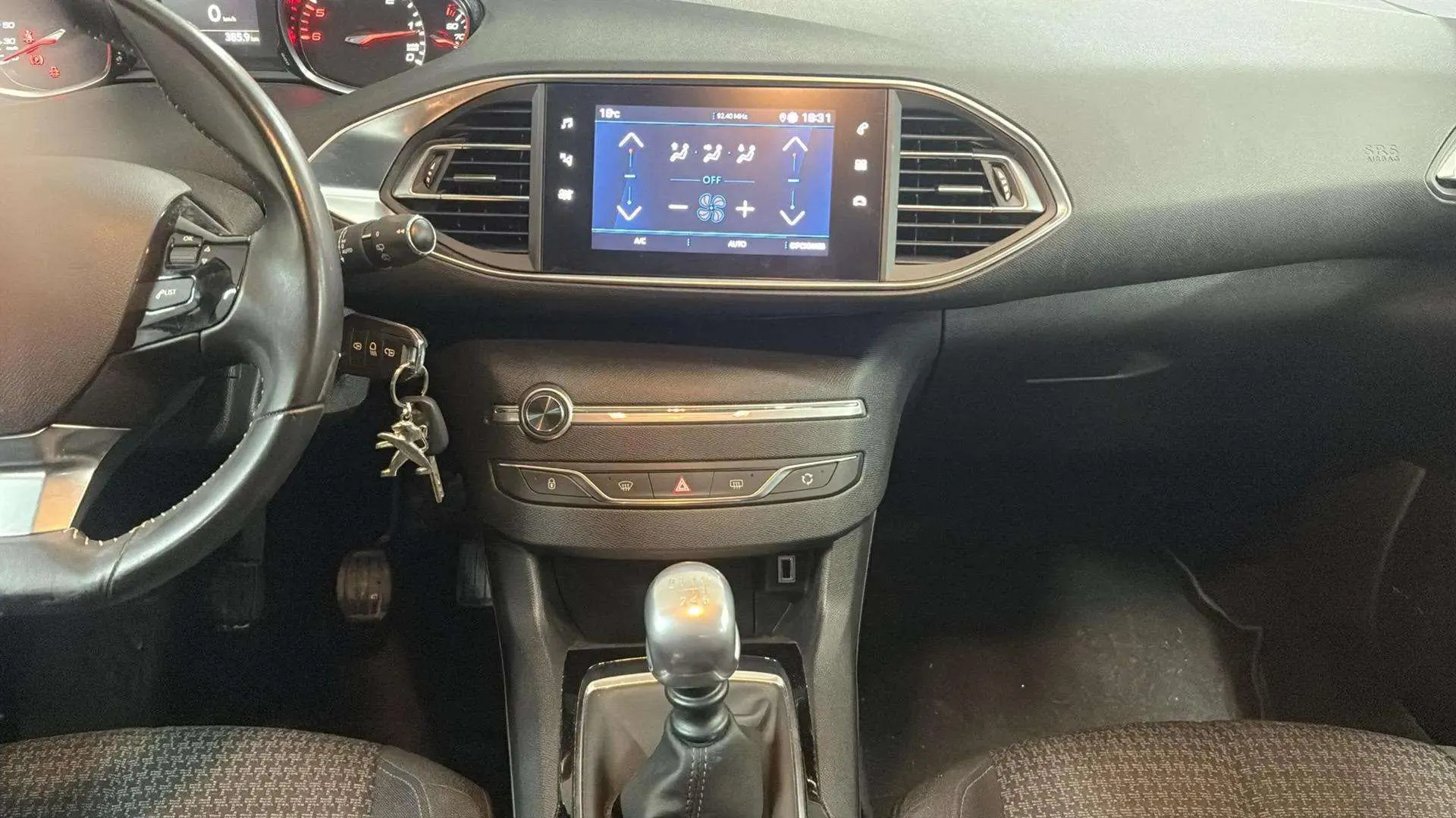 Peugeot 308 Style BlueHDi - foto 10