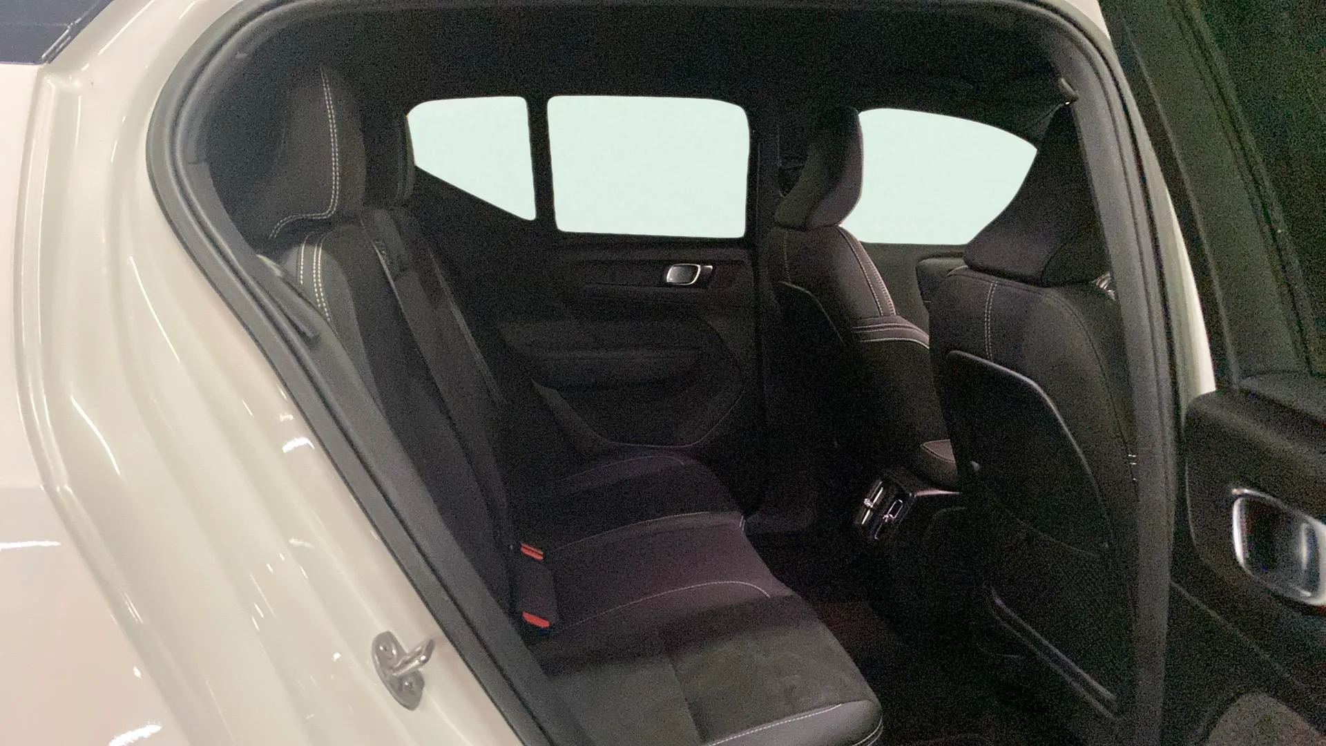 Volvo XC40 Recharge Eléctrico Core - foto 27