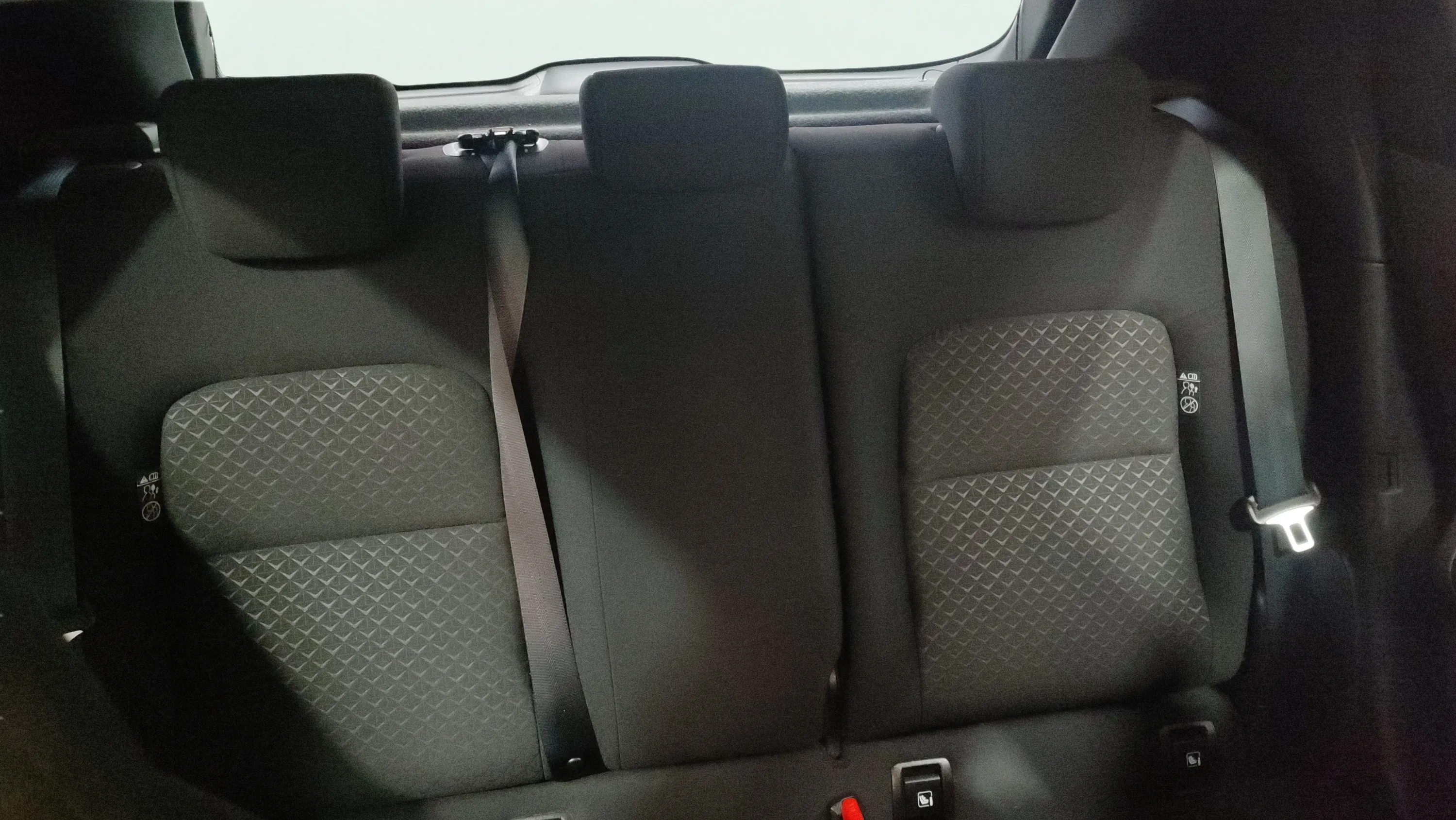 Nissan Juke DIG-T Acenta - foto 19