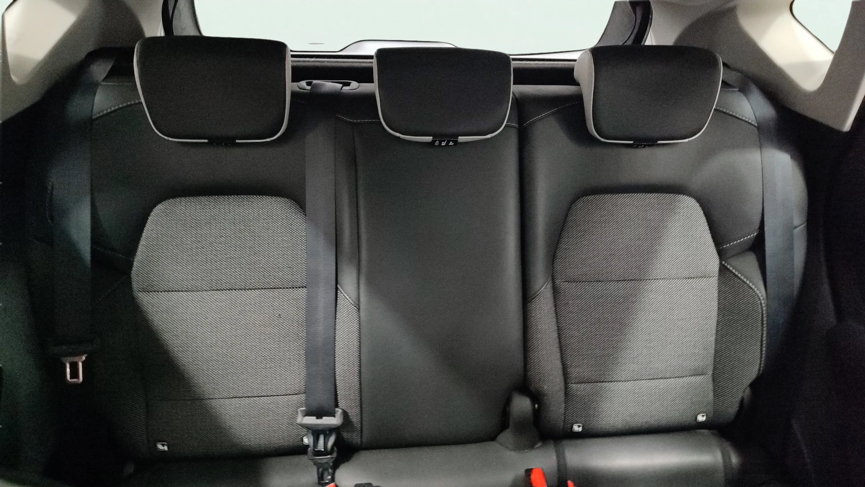 Renault Captur Intens E-Tech Híbrido - foto 24