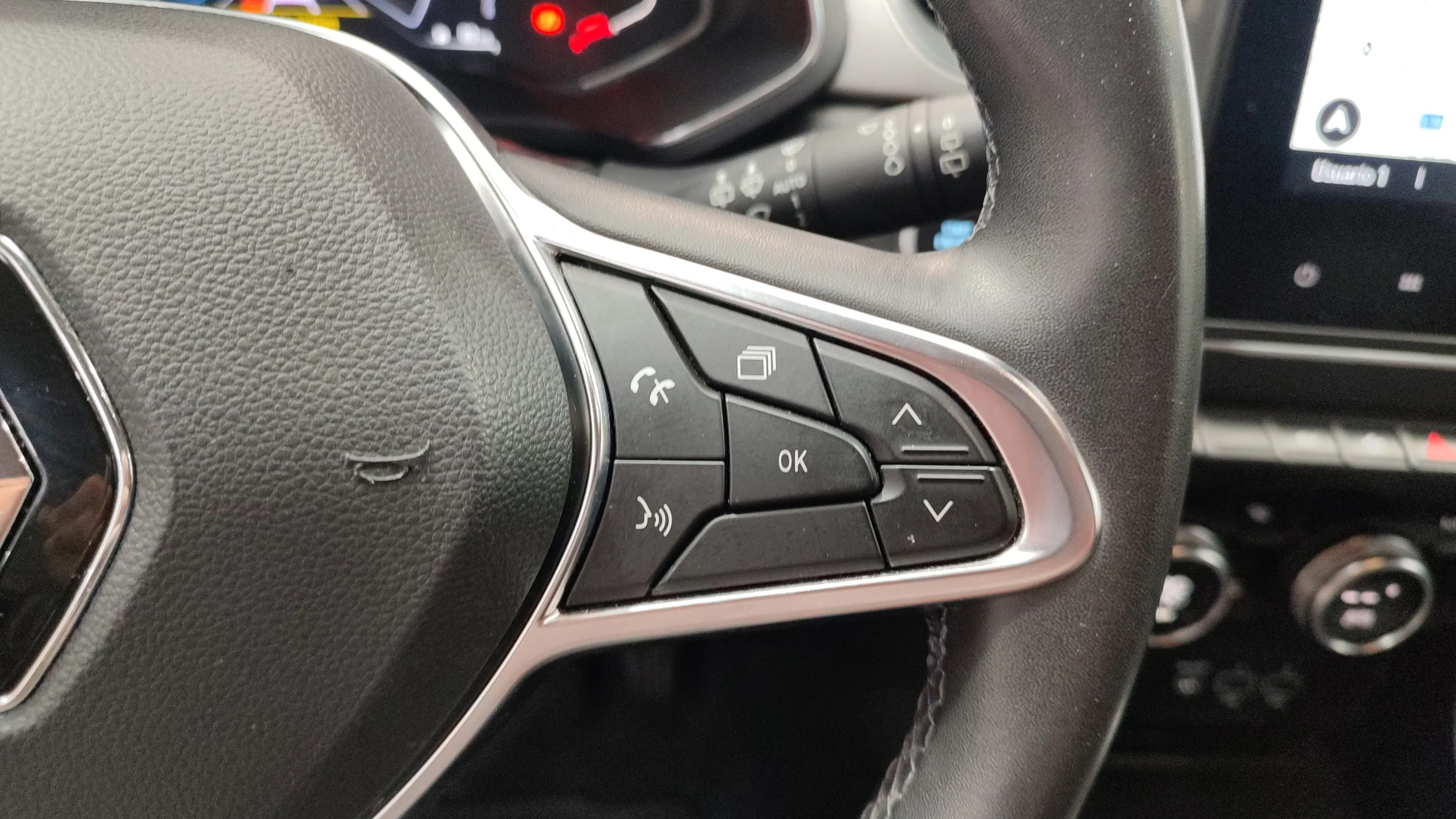 Renault Captur Intens E-Tech Híbrido - foto 15