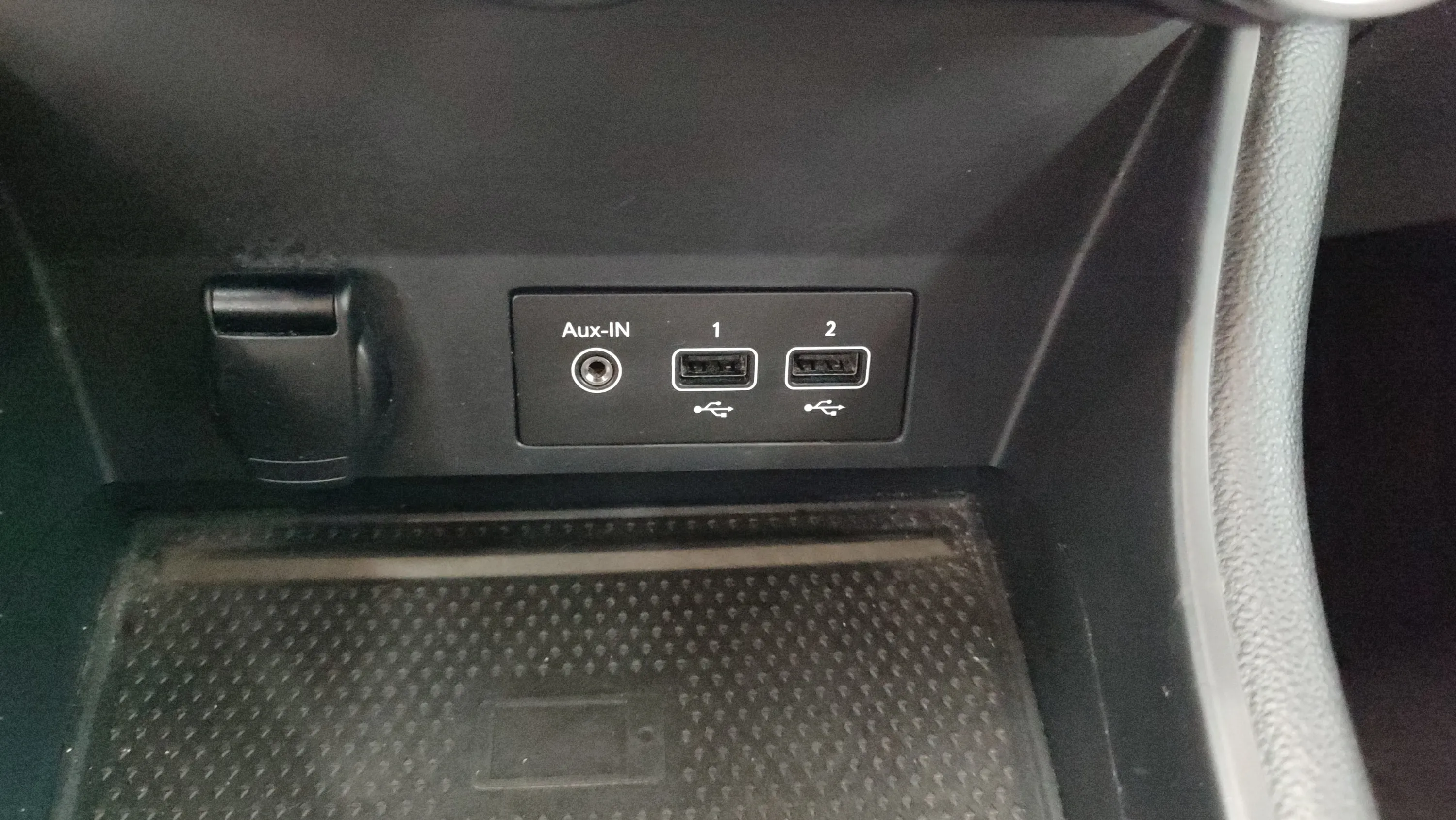 Renault Captur Intens E-Tech Híbrido - foto 18