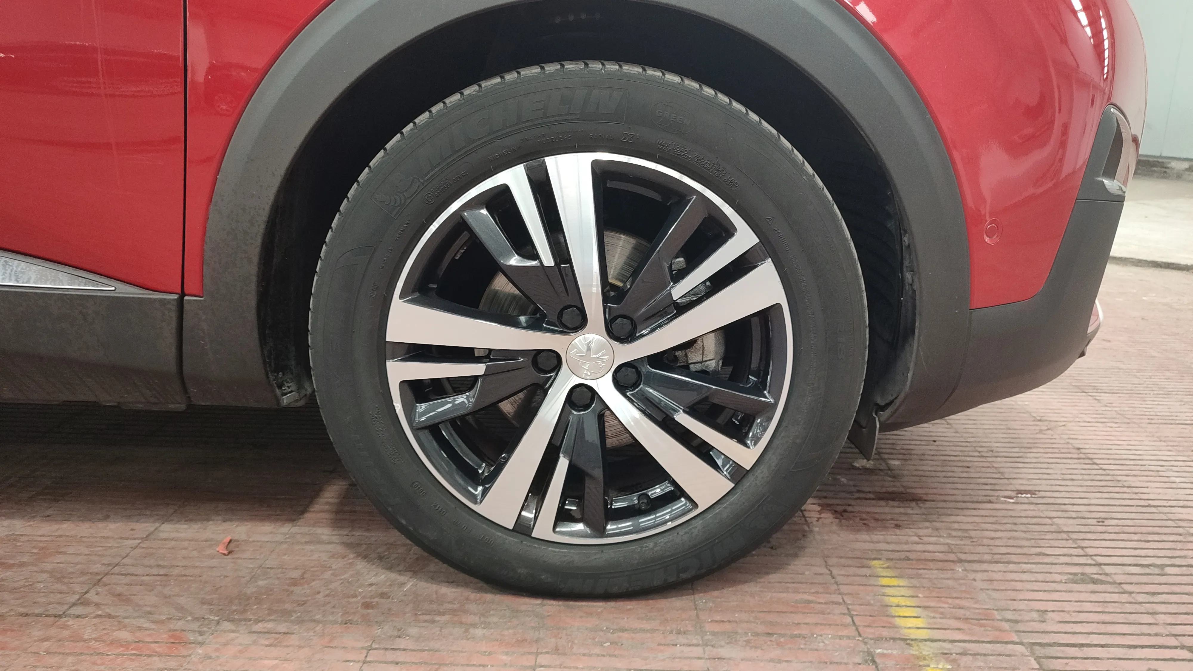 Peugeot 3008 GT Line BlueHDi EAT8 - foto 24