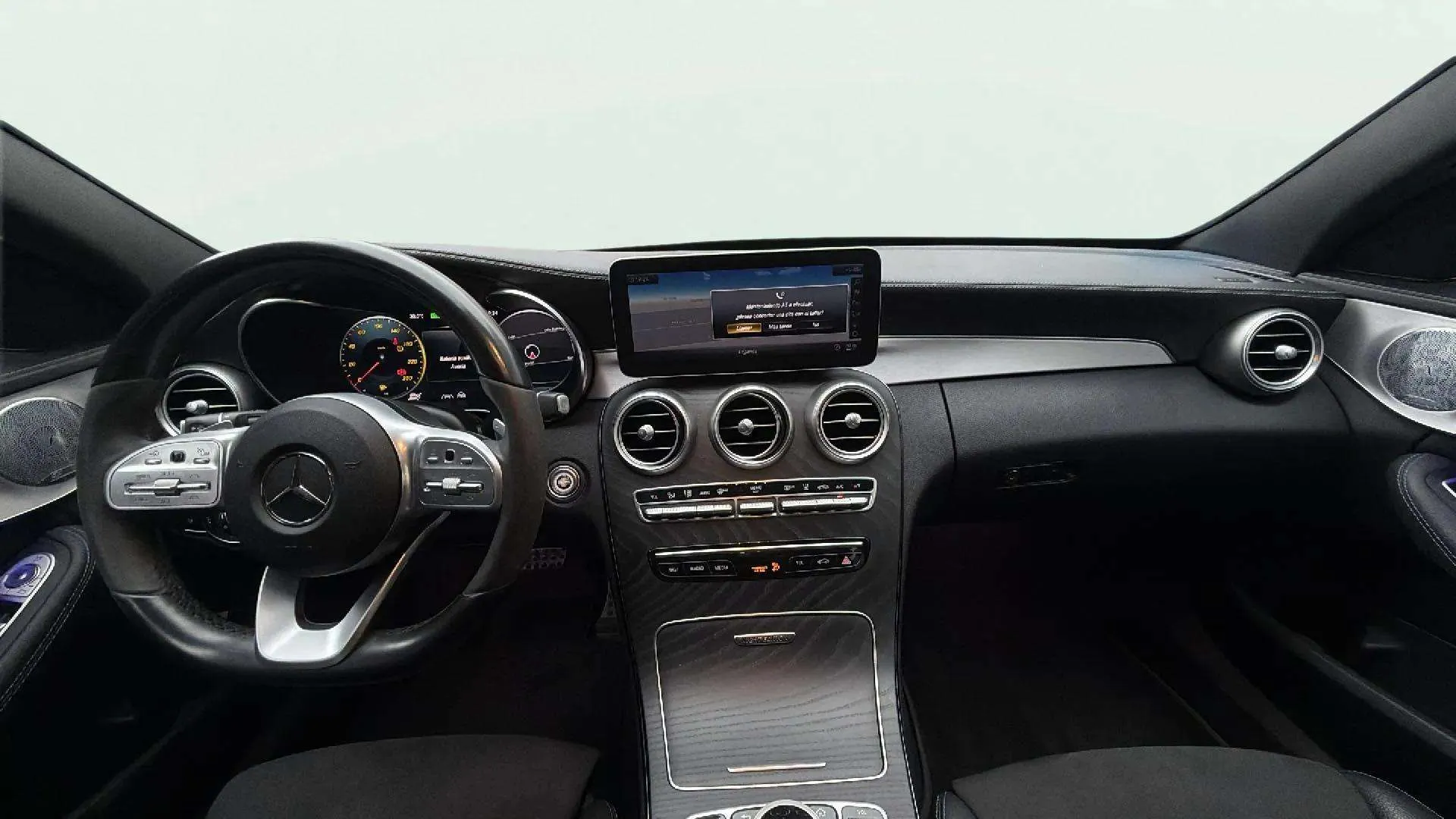 Mercedes-Benz Clase C C 300 e - foto 9