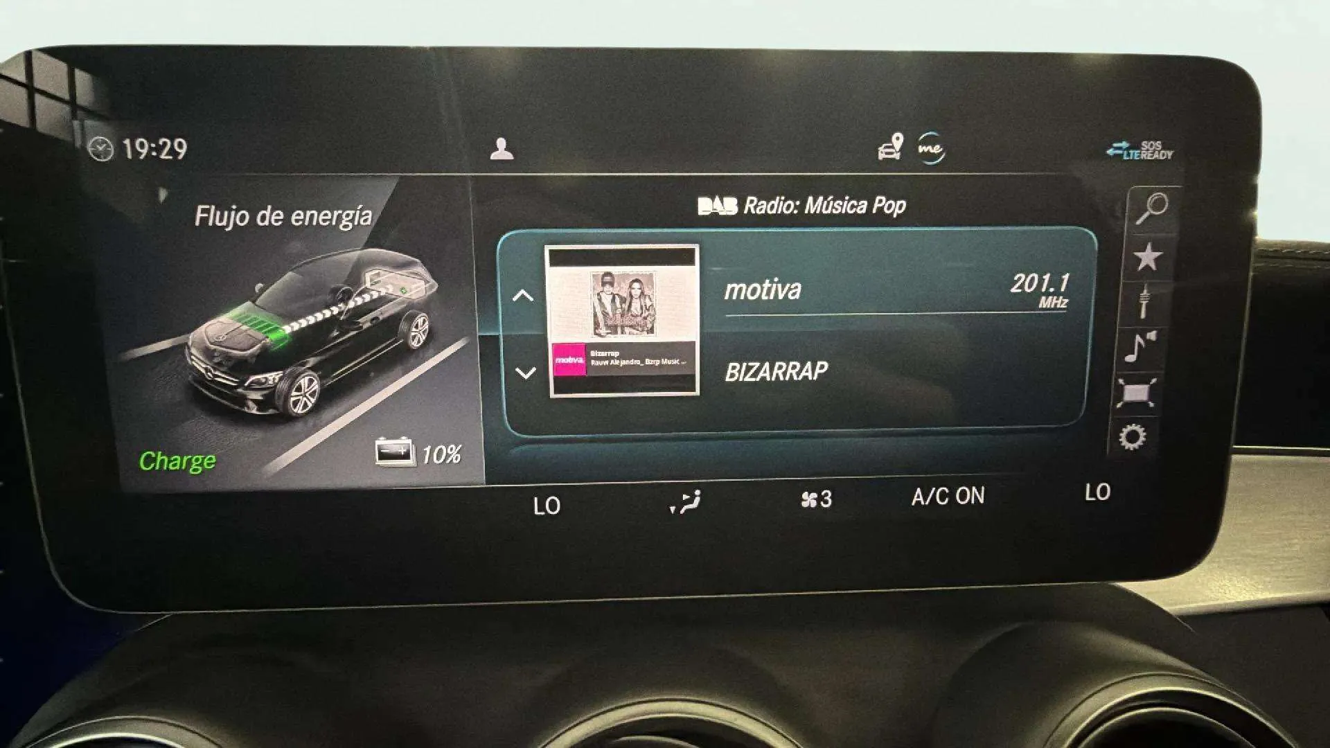 Mercedes-Benz Clase C C 300 e - foto 23
