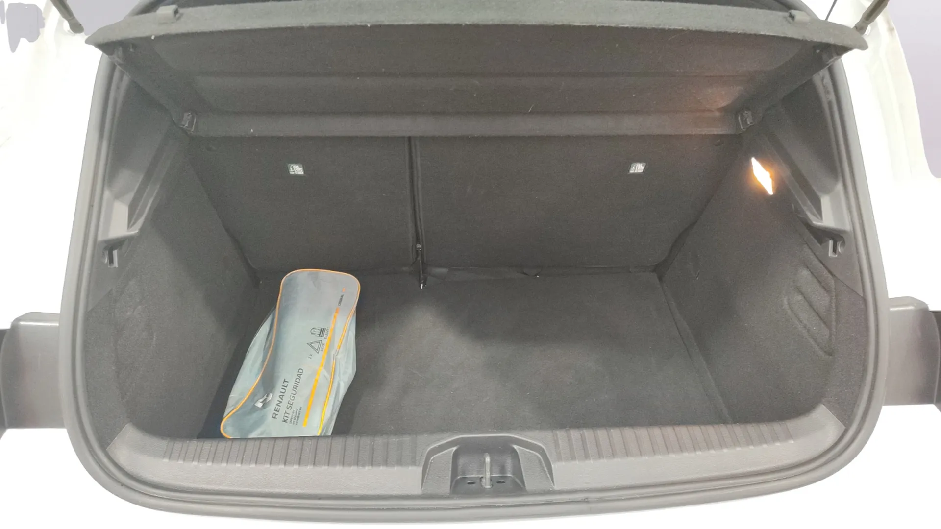 Renault Clio Zen TCe - foto 21