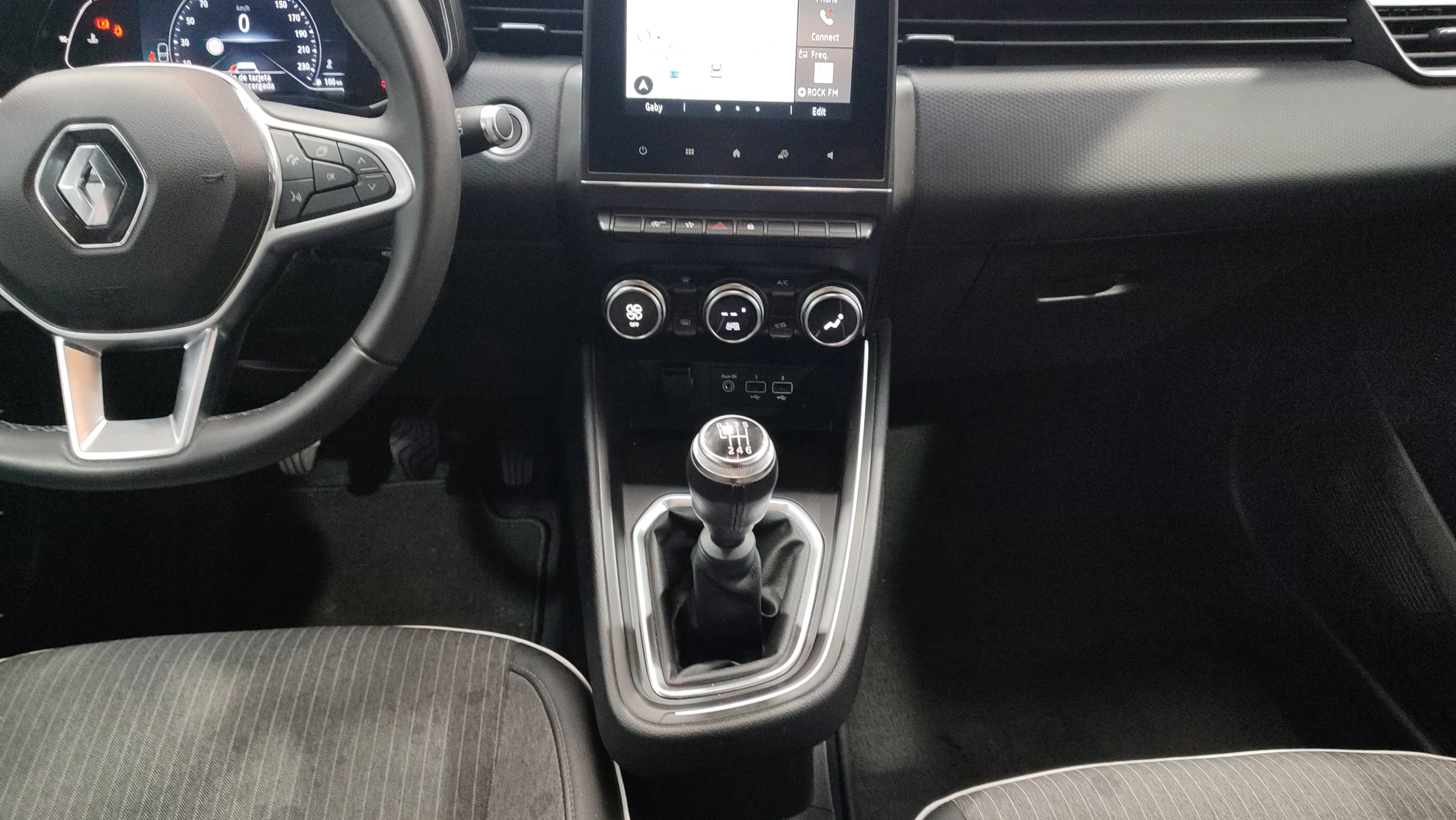 Renault Clio Zen TCe - foto 14