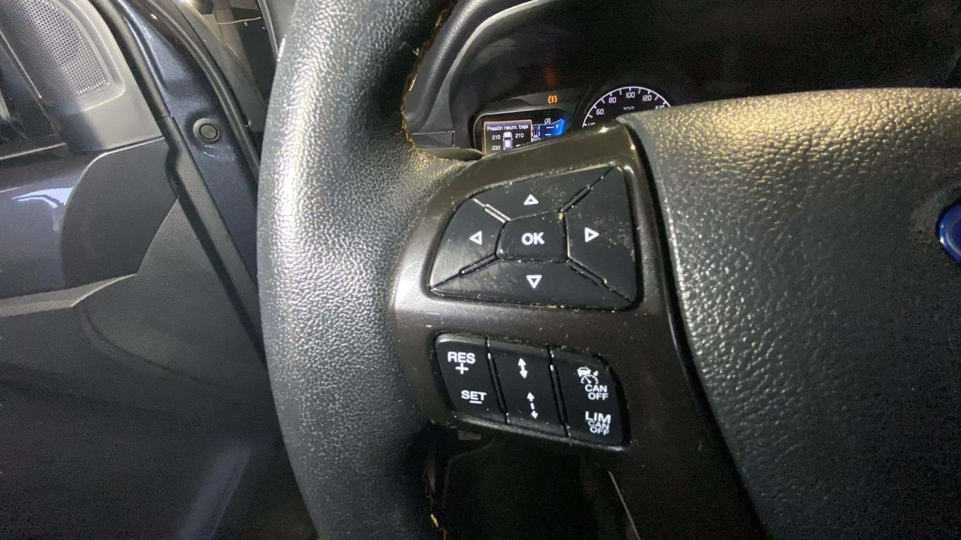Ford Ranger 2.0 EcoBoost 4x4 Dob Cab Wildtrack - foto 27
