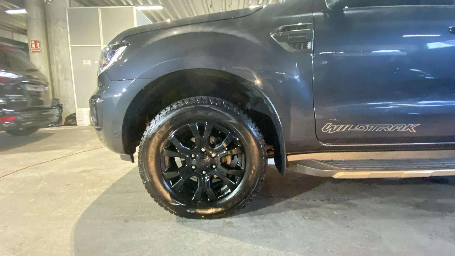 Ford Ranger 2.0 EcoBoost 4x4 Dob Cab Wildtrack - foto 13