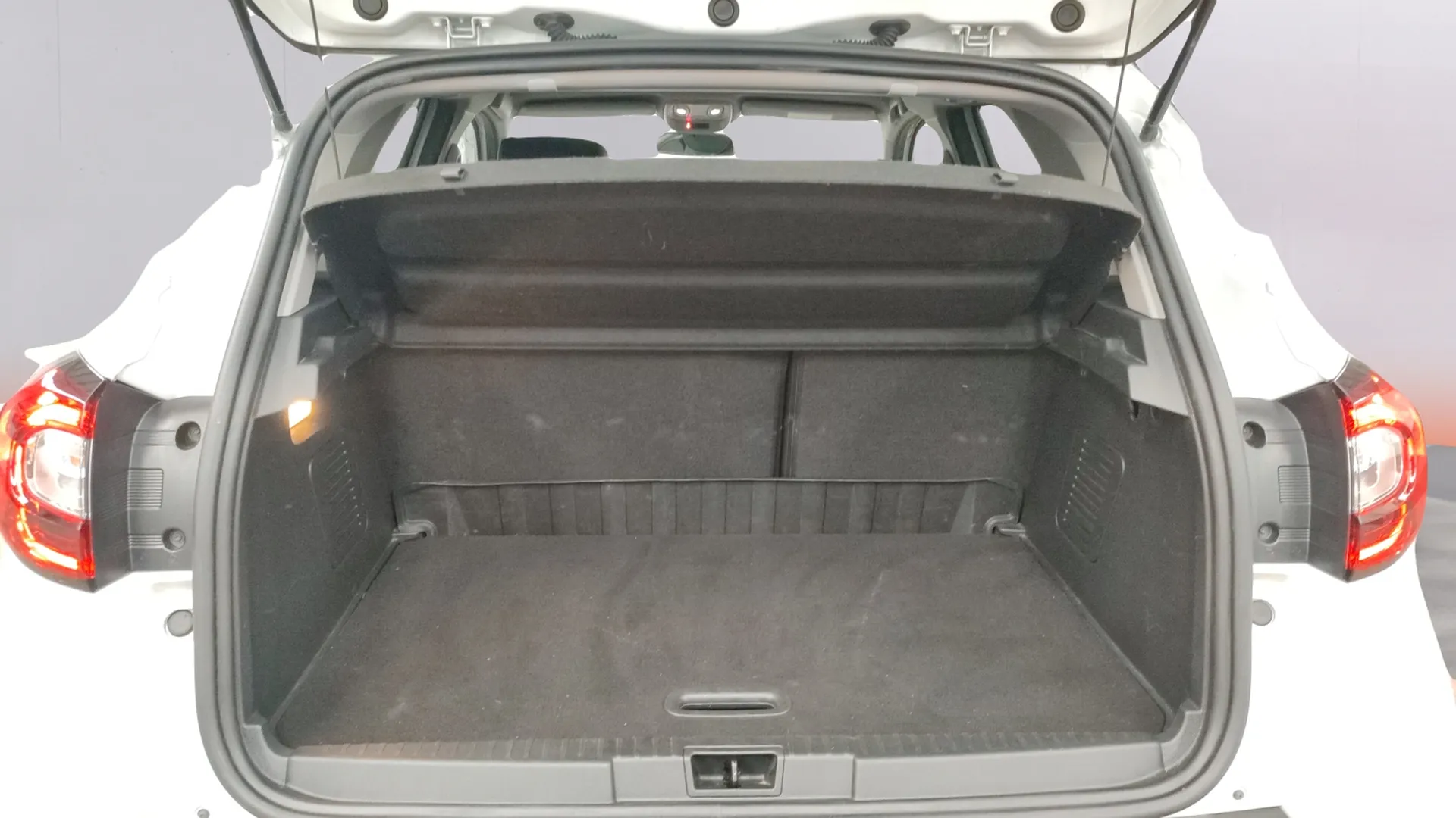 Renault Captur Zen TCe - foto 23