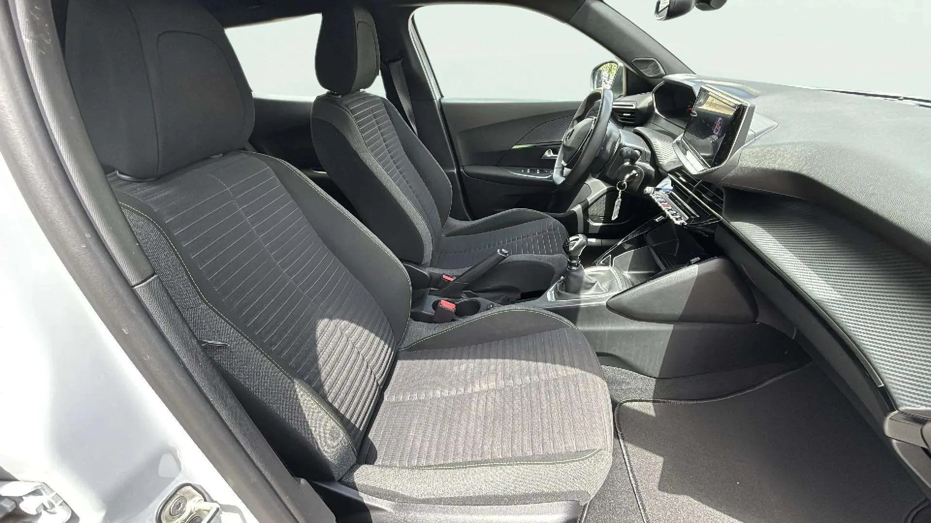 Peugeot 2008 Active PureTech 100 - foto 16
