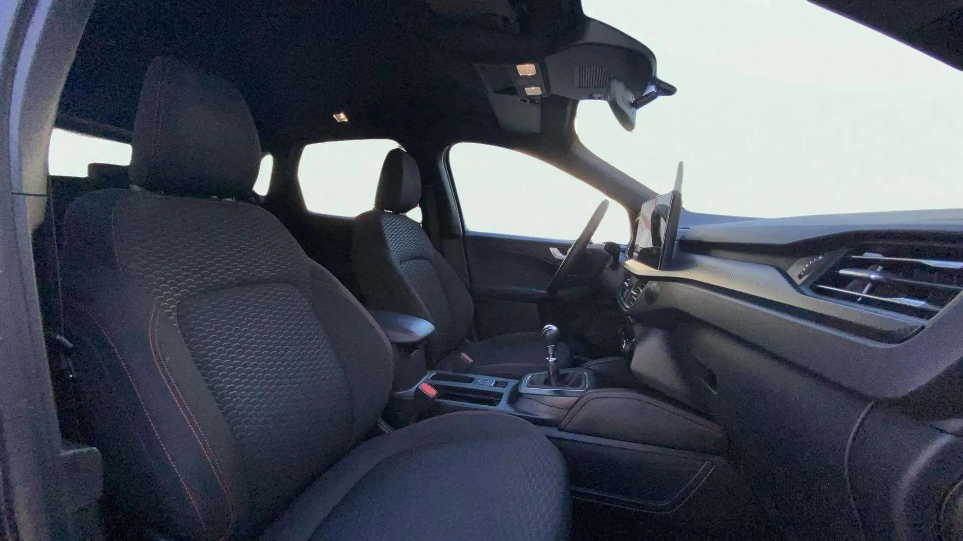 Ford Kuga ST-Line 1.5T EcoBoost - foto 15