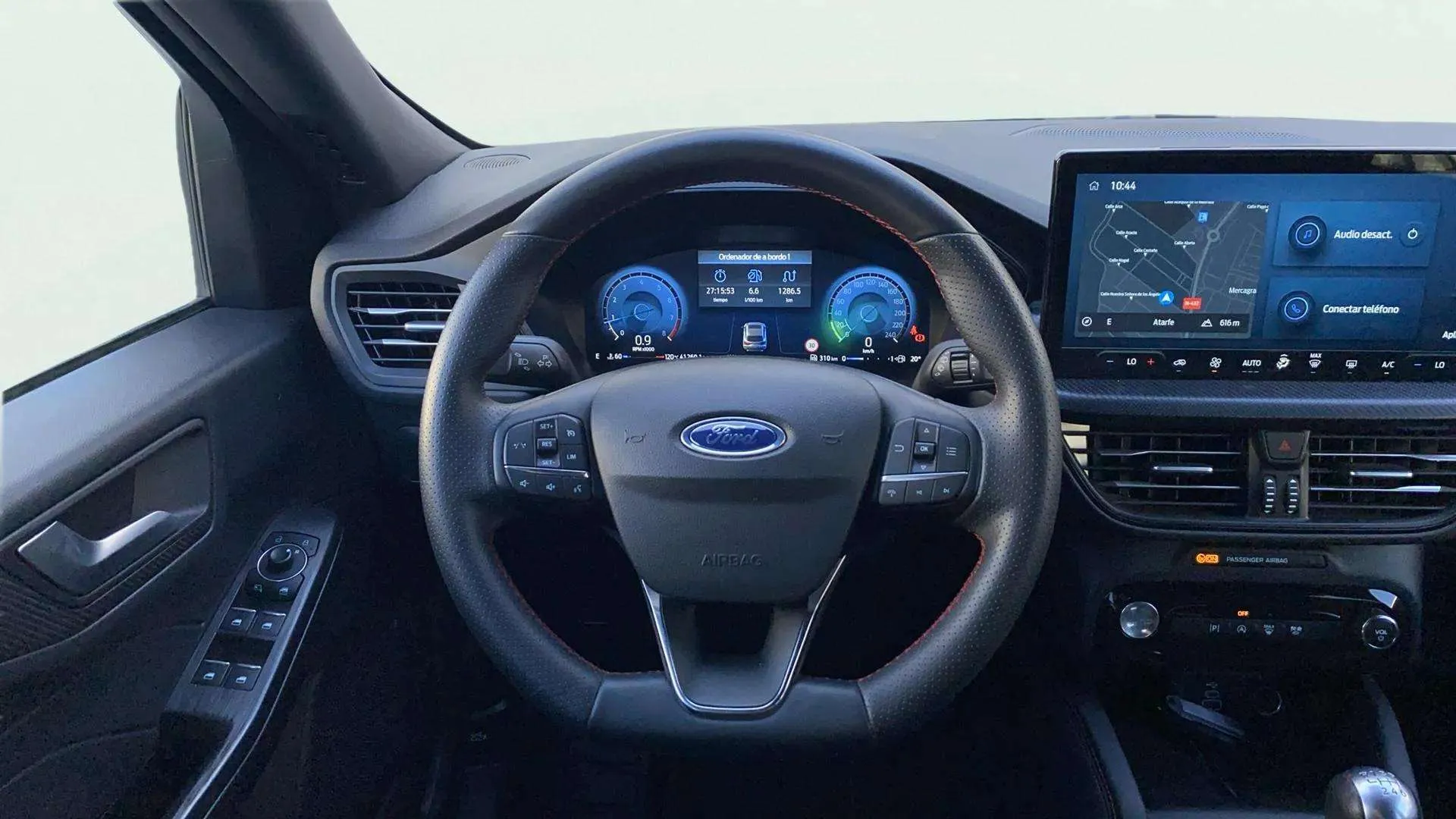 Ford Kuga ST-Line 1.5T EcoBoost - foto 12