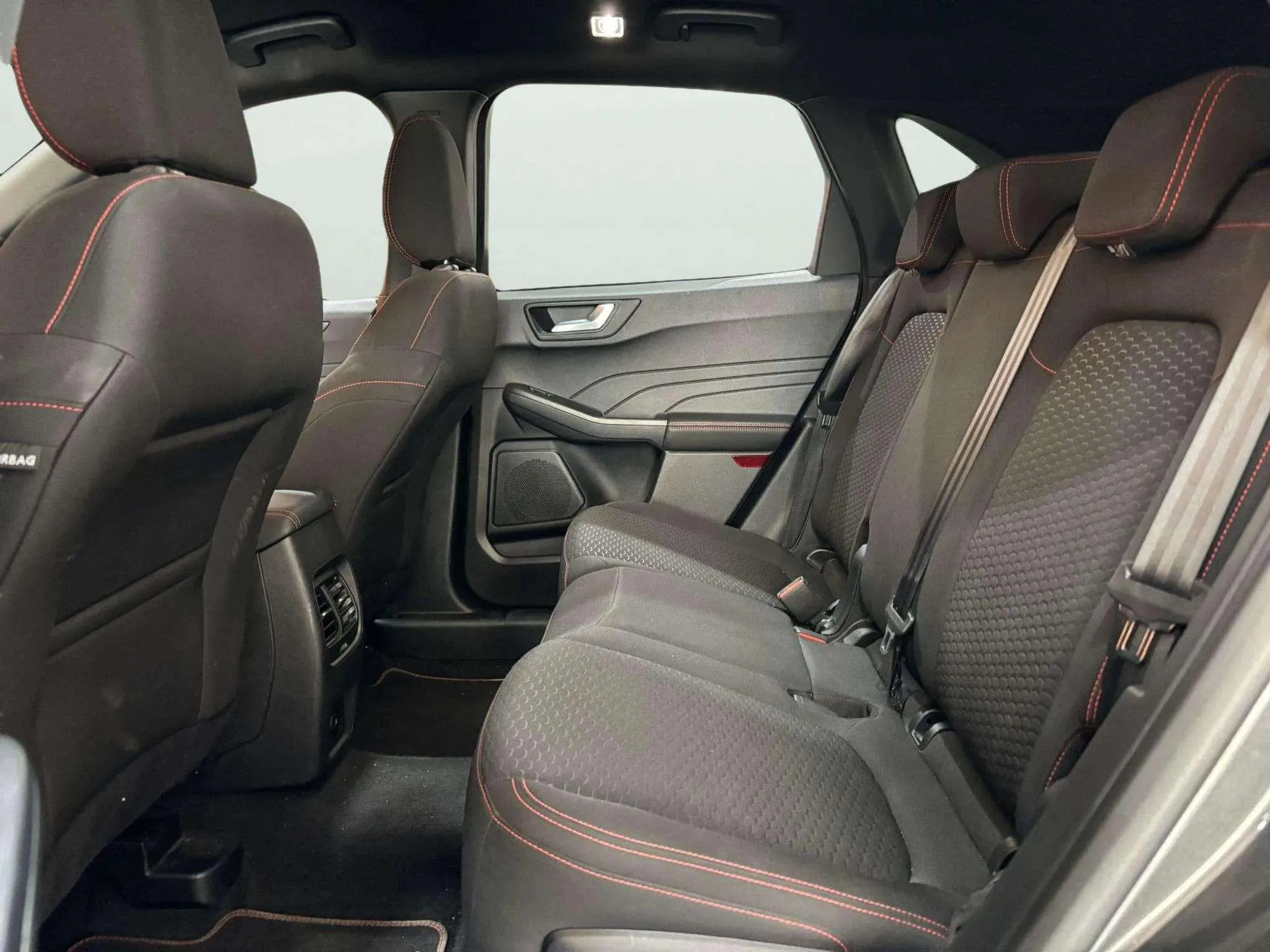 Ford Kuga ST-Line 1.5T EcoBoost - foto 10