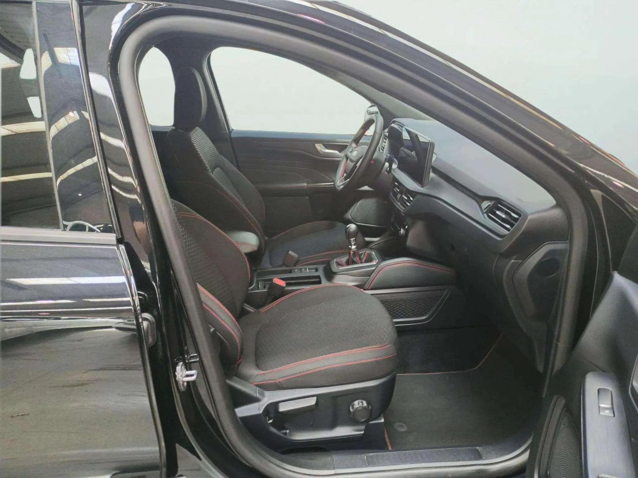 Ford Kuga ST-Line 1.5T EcoBoost - foto 10