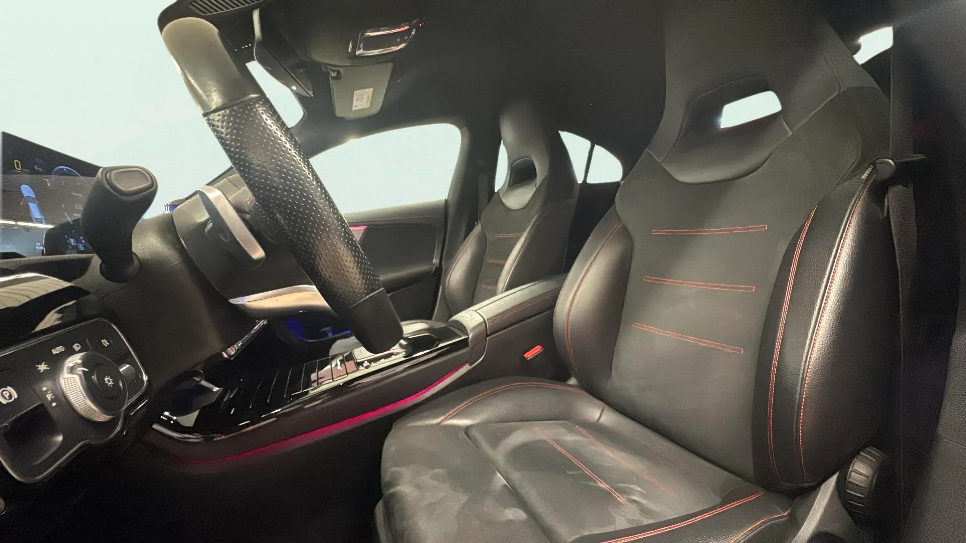 Mercedes-Benz CLA 200 D 4MATIC DCT - foto 18