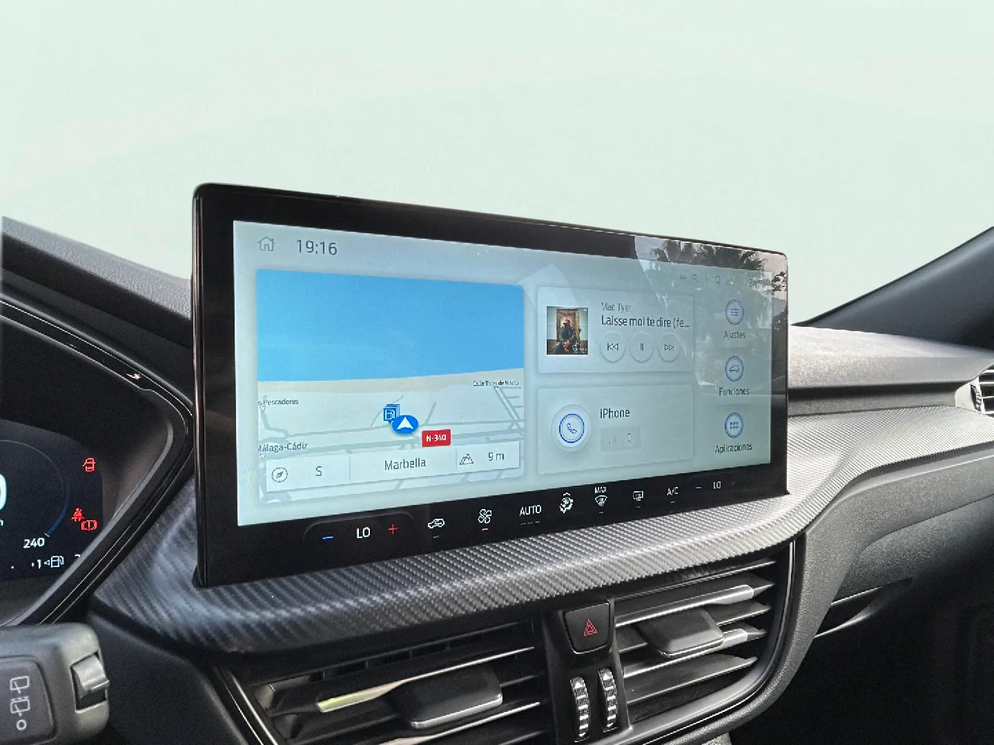 Ford Kuga ST-Line 1.5T EcoBoost - foto 25