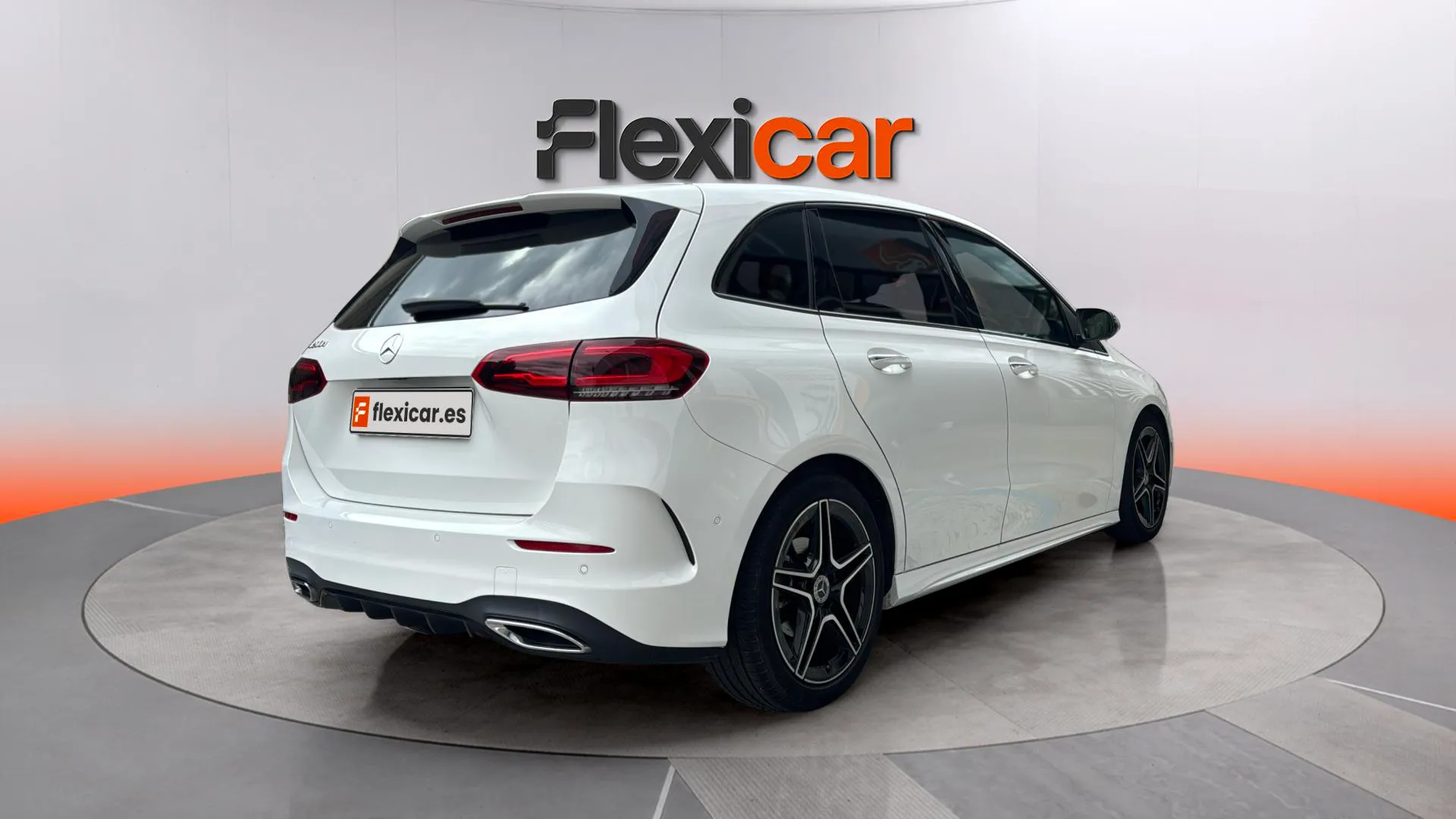 Mercedes-Benz Clase B B 200 d - foto 8