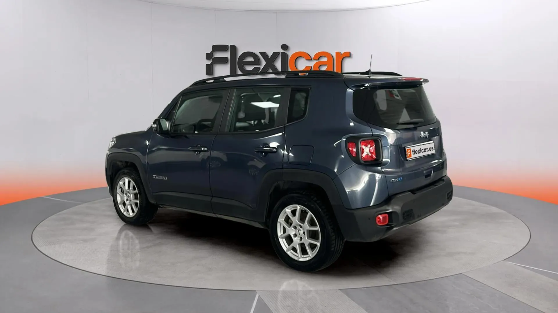 Jeep Renegade eHybrid 1.5 Limited ATX - foto 8